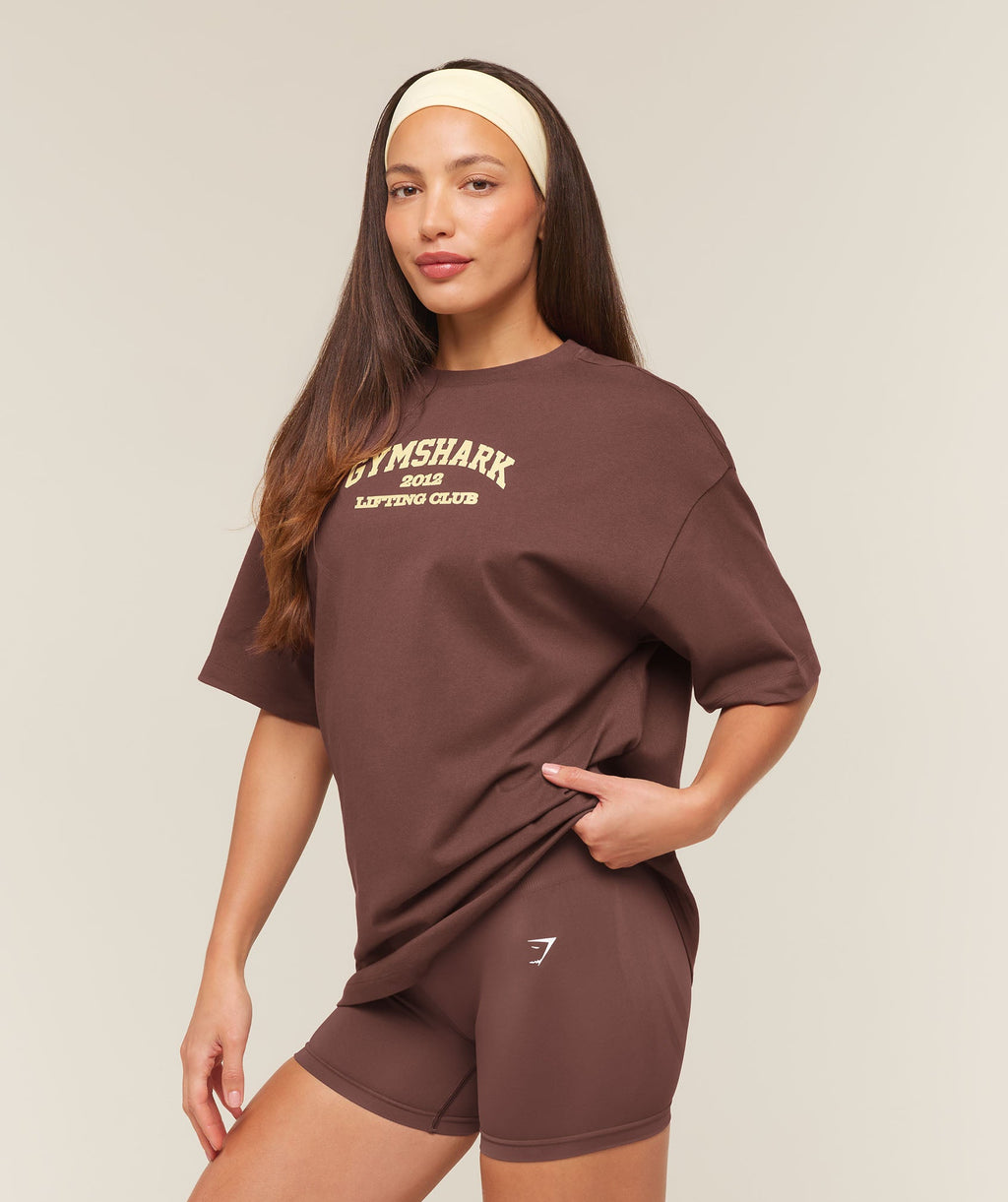 Cosy Luxe Campus T-Shirt - Espresso Brown — imagem 3