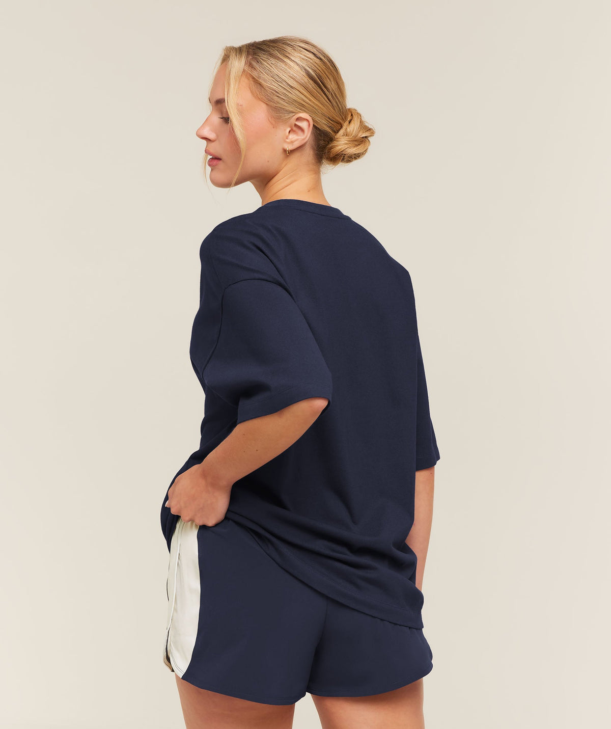 Cosy Luxe Campus T-Shirt - Heavy Blue — imagem 2