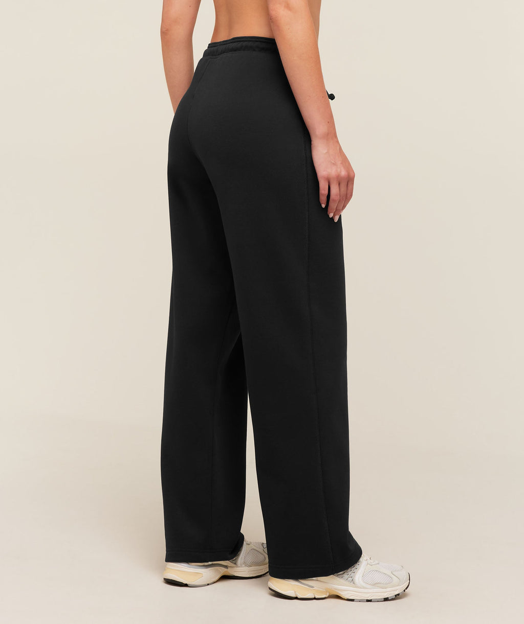 Cosy Luxe Straight Leg Regular Joggers - Black — imagem 2