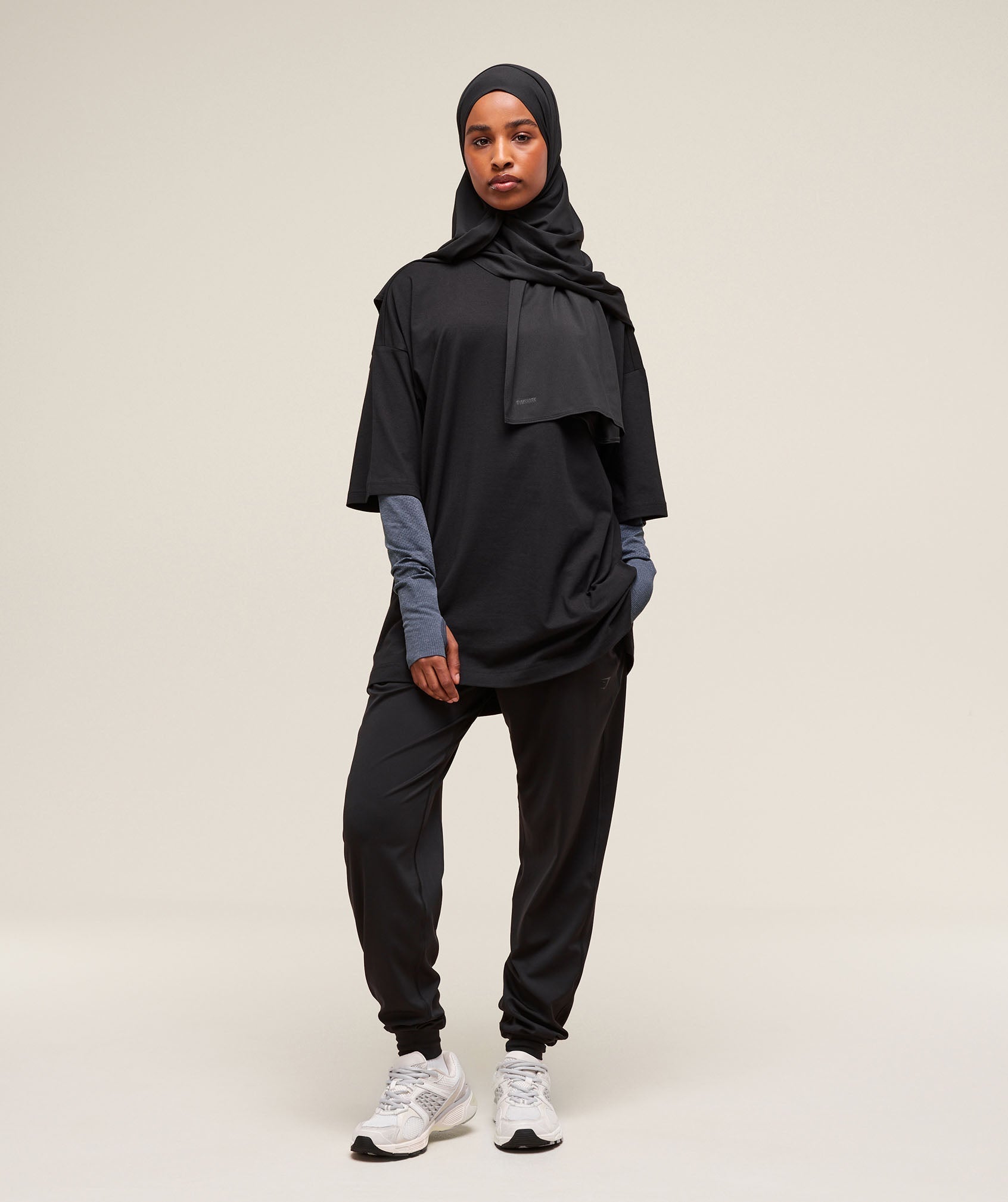 Covered Joggers - Black — imagem 4