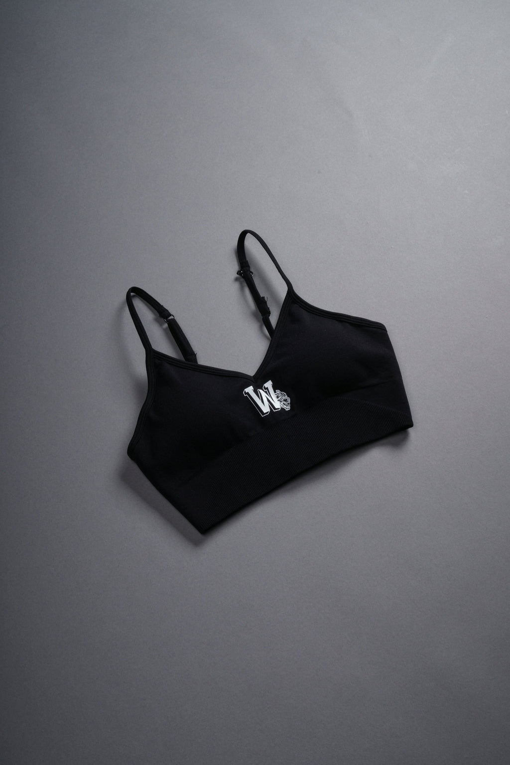 Our Stamp "Everson Seamless" Sports Bra in Black - imagem 8