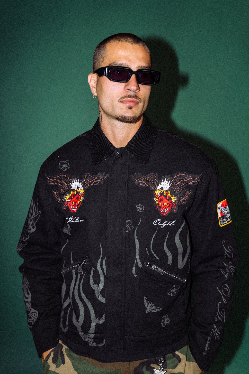 The Eagle & The Oni Earl Jacket in Black — imagem 1