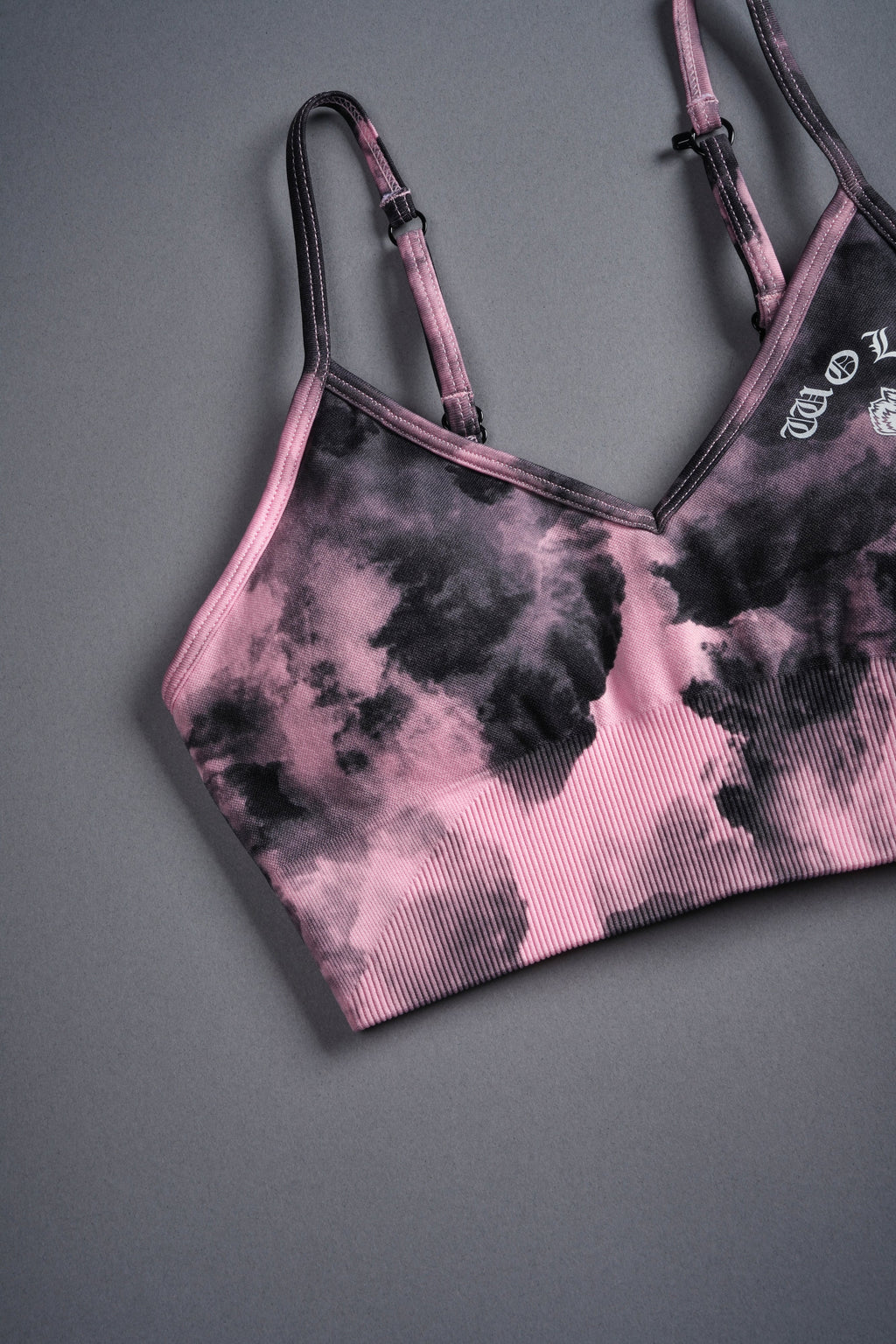 Chopper V2 "Everson Seamless" Sports Bra in Cherry Blossom Ghost Clouds — imagem 8