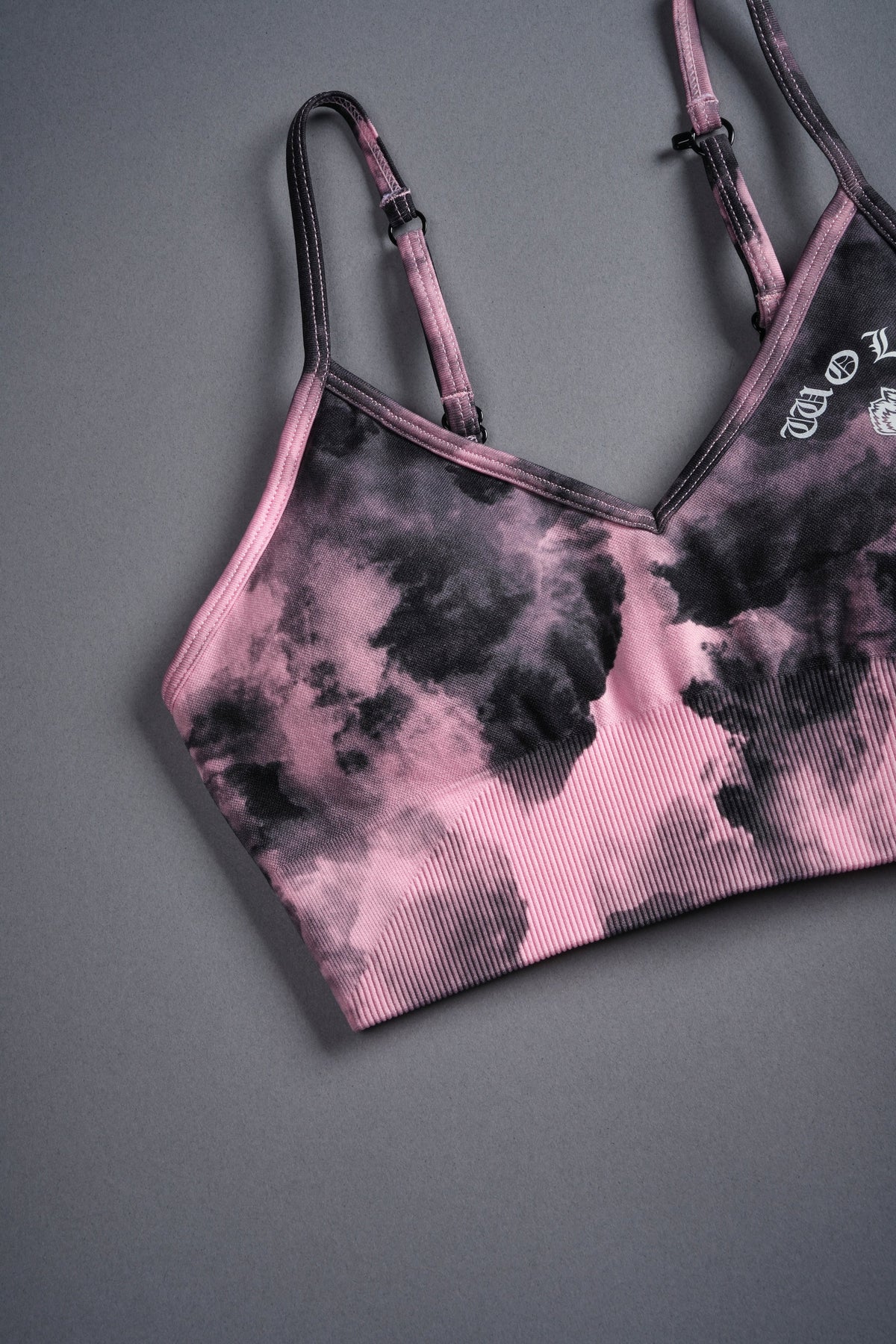 Chopper V2 "Everson Seamless" Sports Bra in Cherry Blossom Ghost Clouds - imagem 8