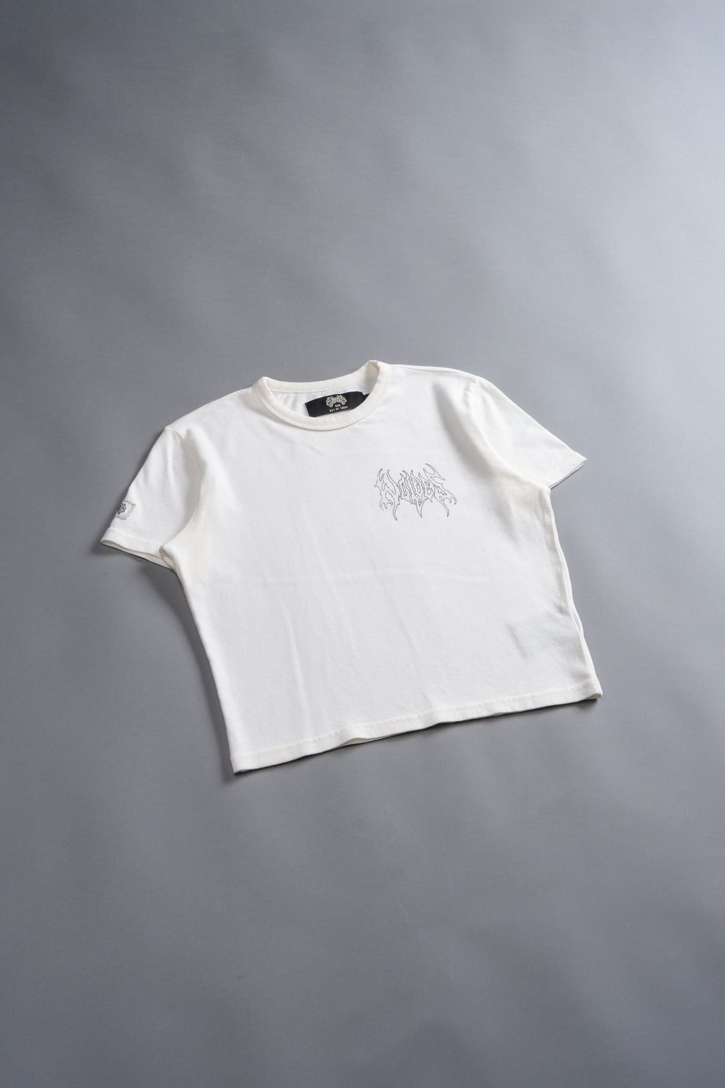 Close To The Heart "Timeless" Tee in Cream — imagem 9