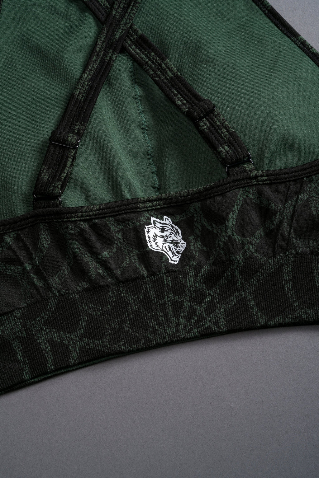 Hesh "Everson Seamless" High Neck Bra in Black/Green Symbiote Web — imagem 8