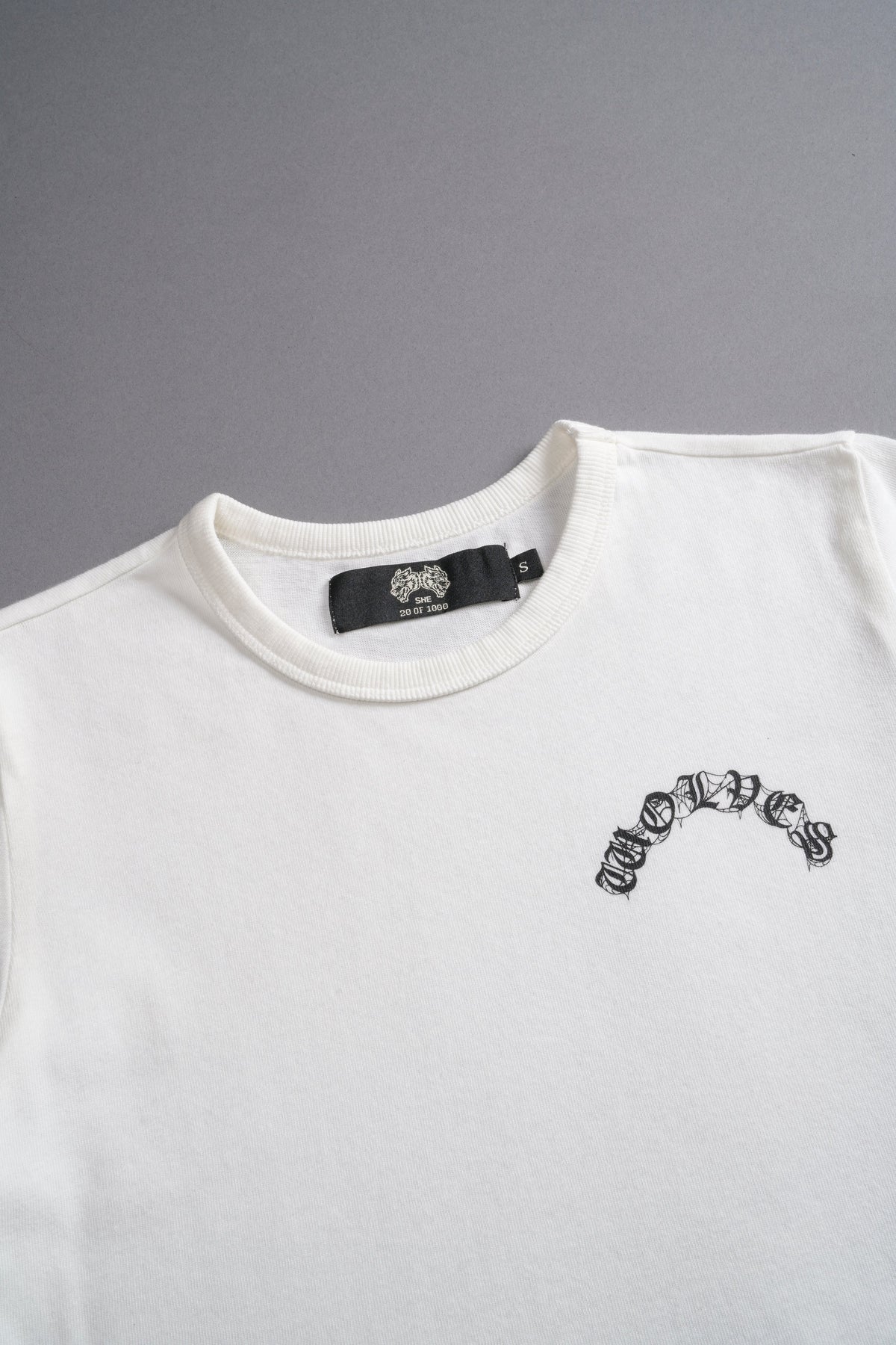 Chopper "Timeless" (Cropped) Tee in Cream - imagem 8