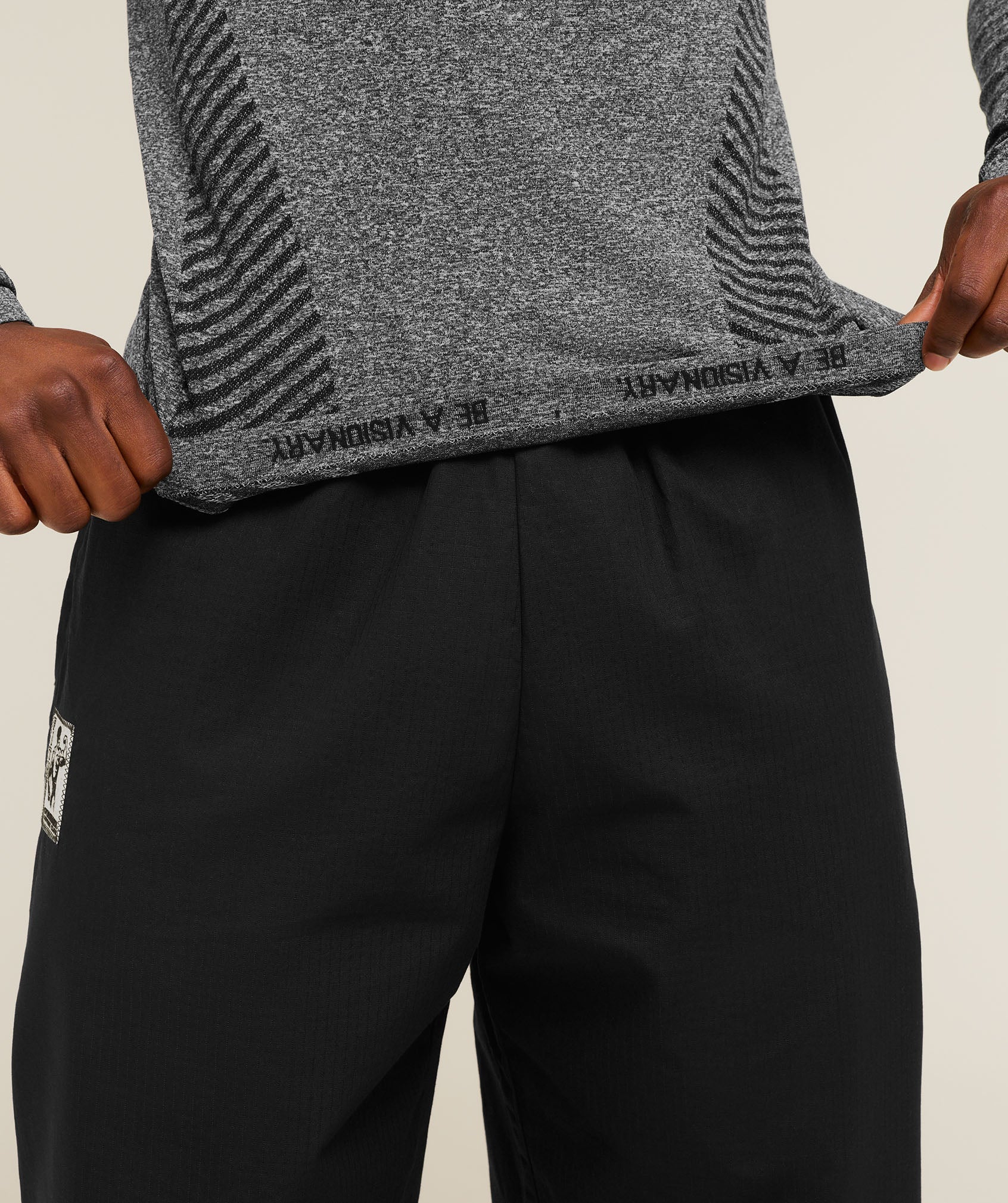 Devant Seamless Long Sleeve T-Shirt - Black — imagem 8