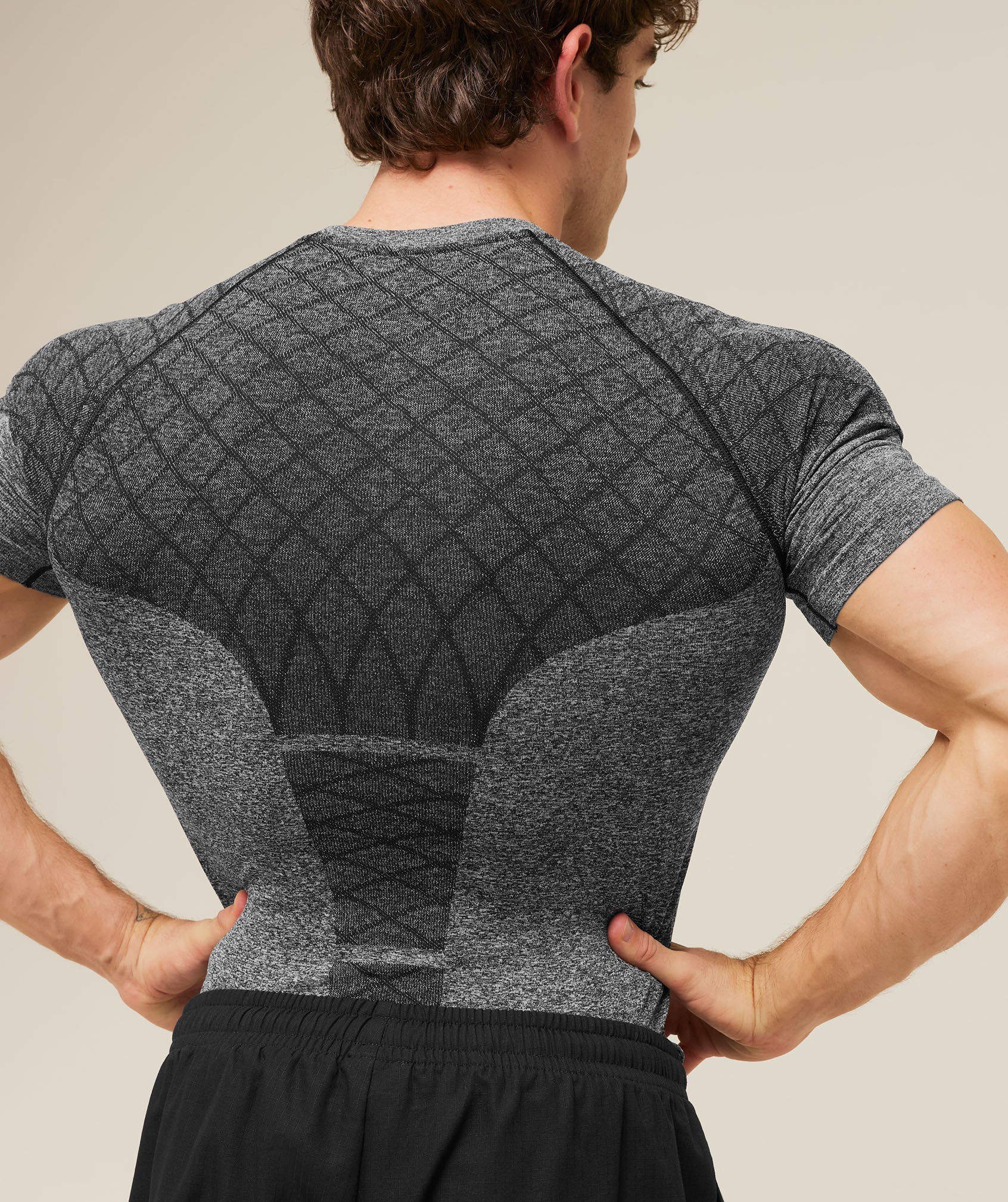 Devant Seamless T-Shirt - Black — imagem 9