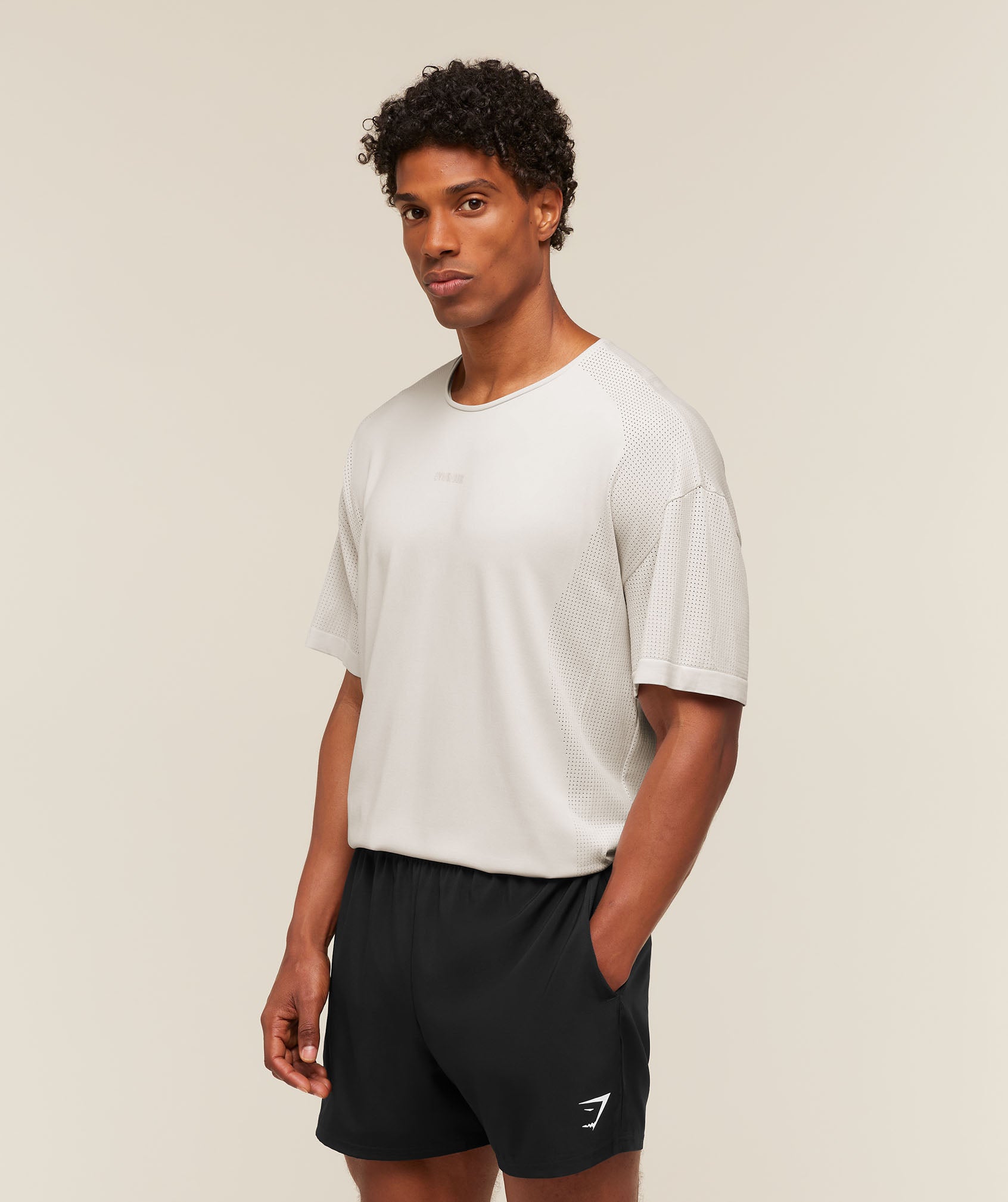 Distance Seamless T-Shirt - Mist Grey — imagem 3