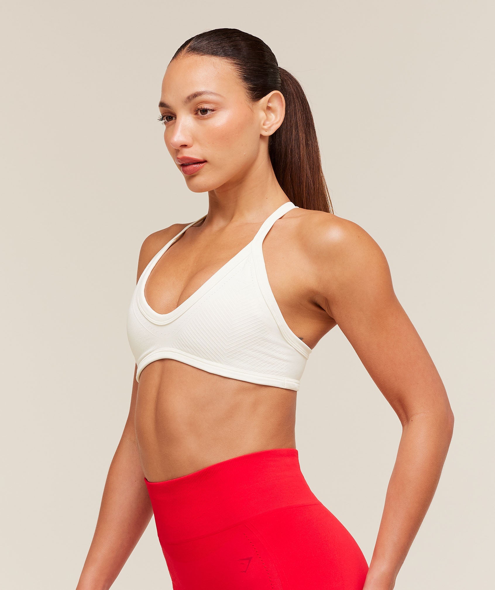 Energise Seamless Sports Bra - Soft White — imagem 3