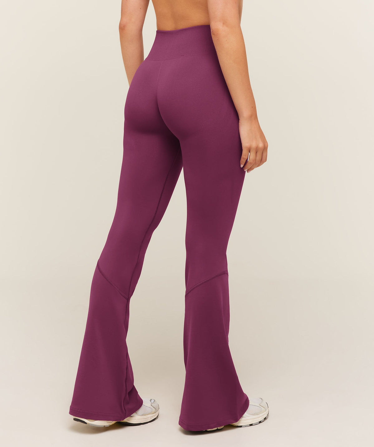 Everyday Seamless Flared Leggings - Strength Pink — imagem 2