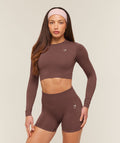 Everyday Seamless Long Sleeve Crop Top - Espresso Brown — imagem 1