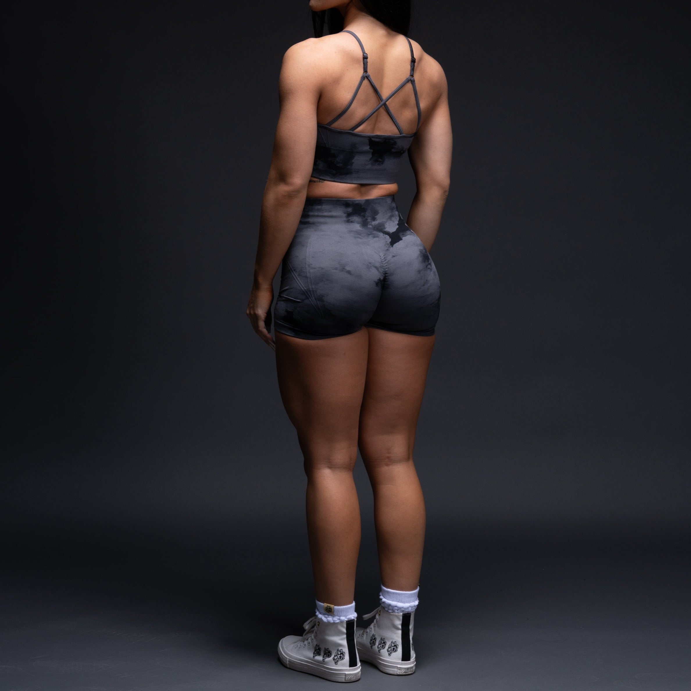 Loyalty Everson Seamless "Huxley" Shorts in Black Ghost Clouds — imagem 14
