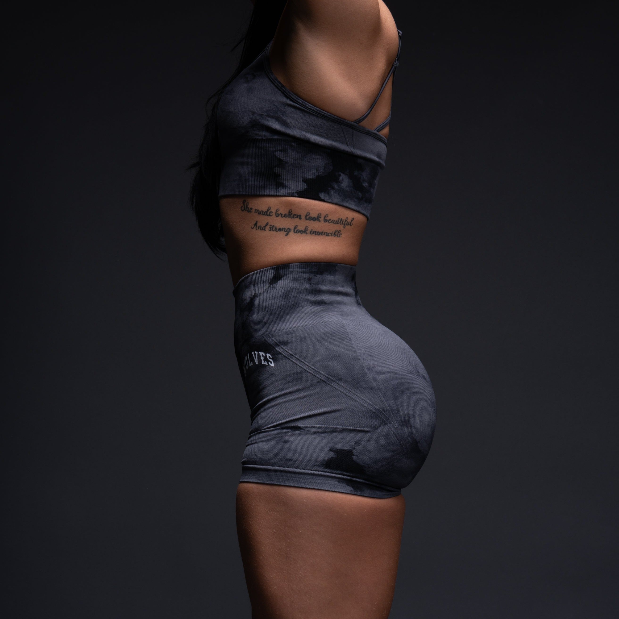 Loyalty Everson Seamless "Huxley" Shorts in Black Ghost Clouds — imagem 12