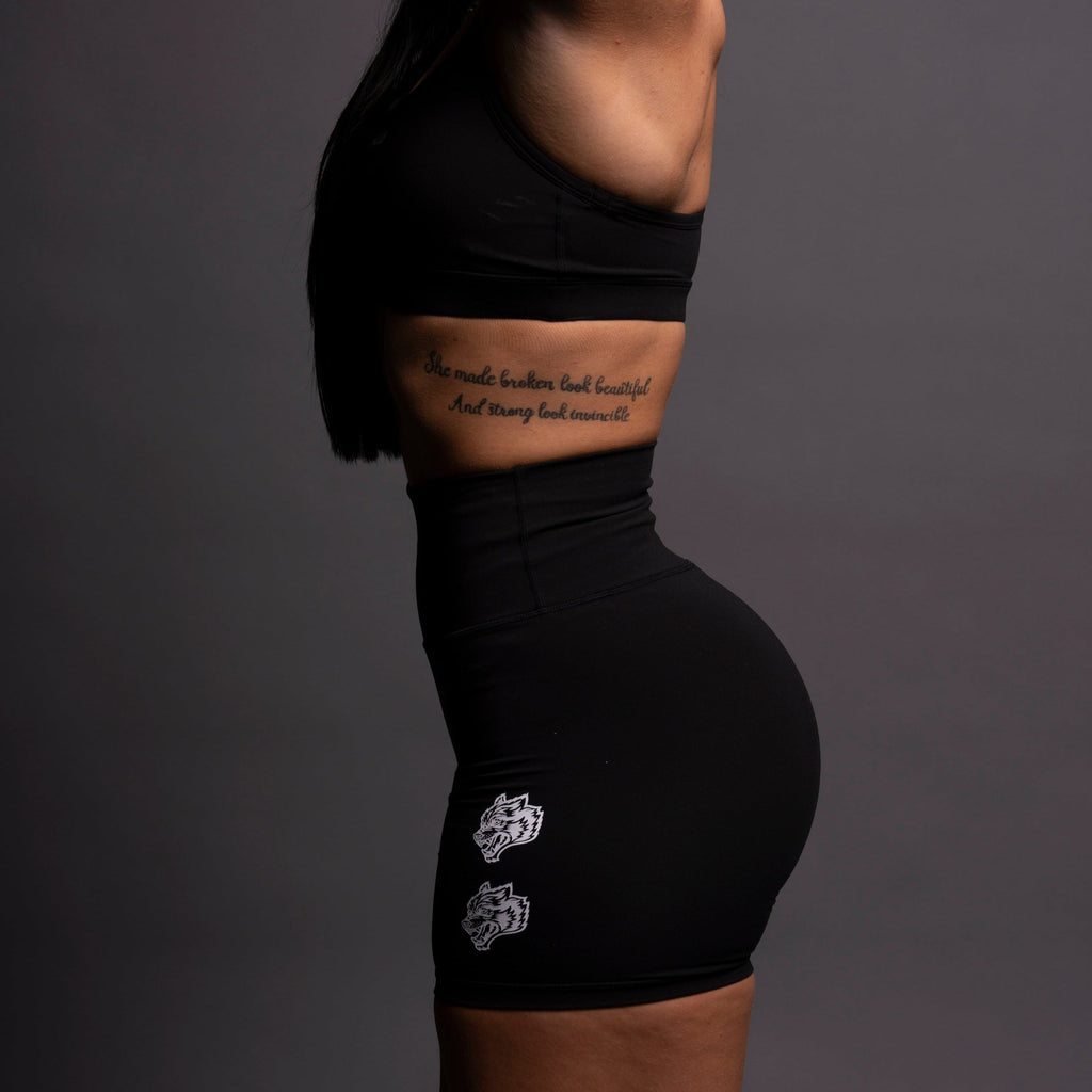 Quad Wolf Energy Training Shorts in Black — imagem 1