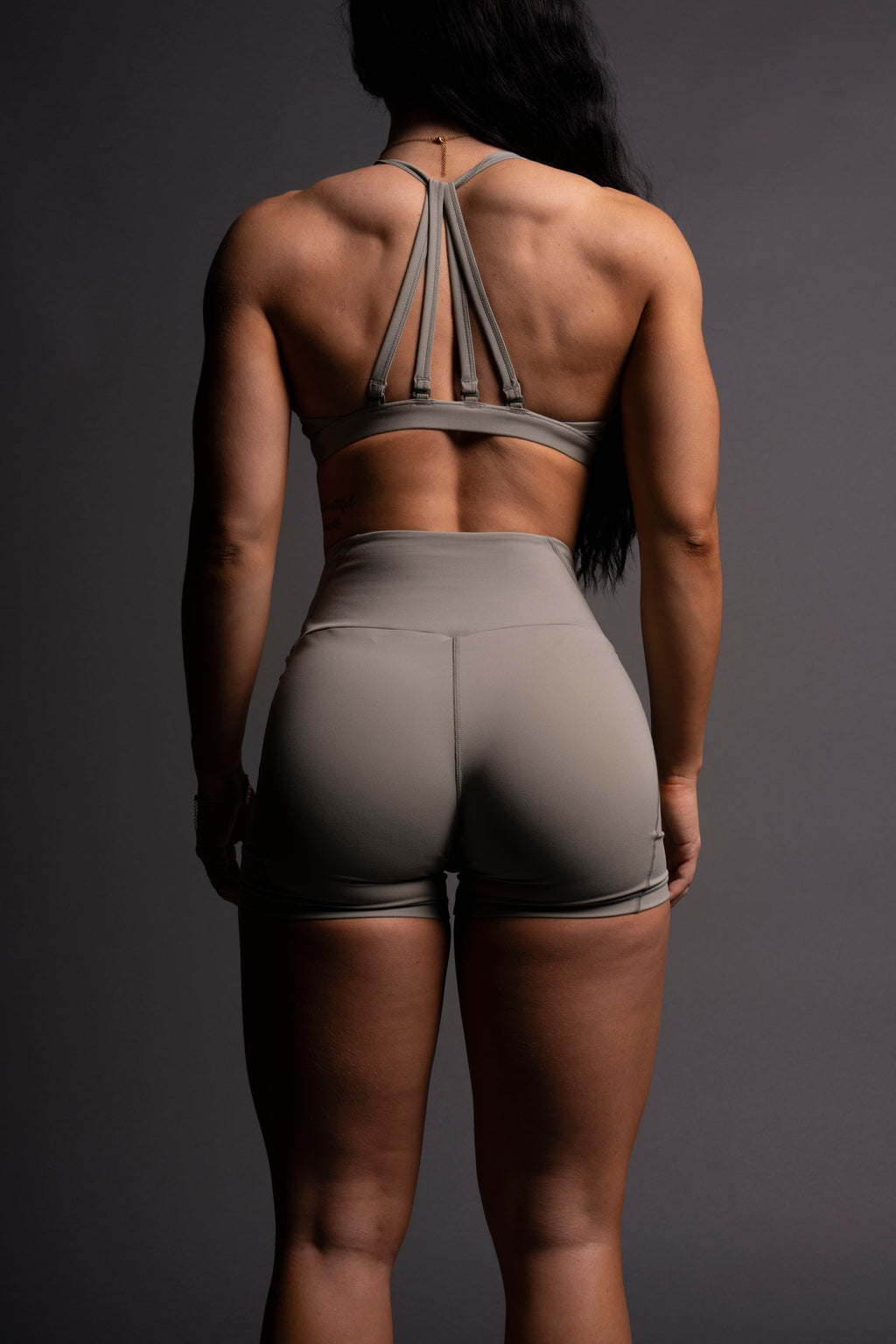 Chopper "Alexa" Energy Shorts in Owen Green — imagem 6