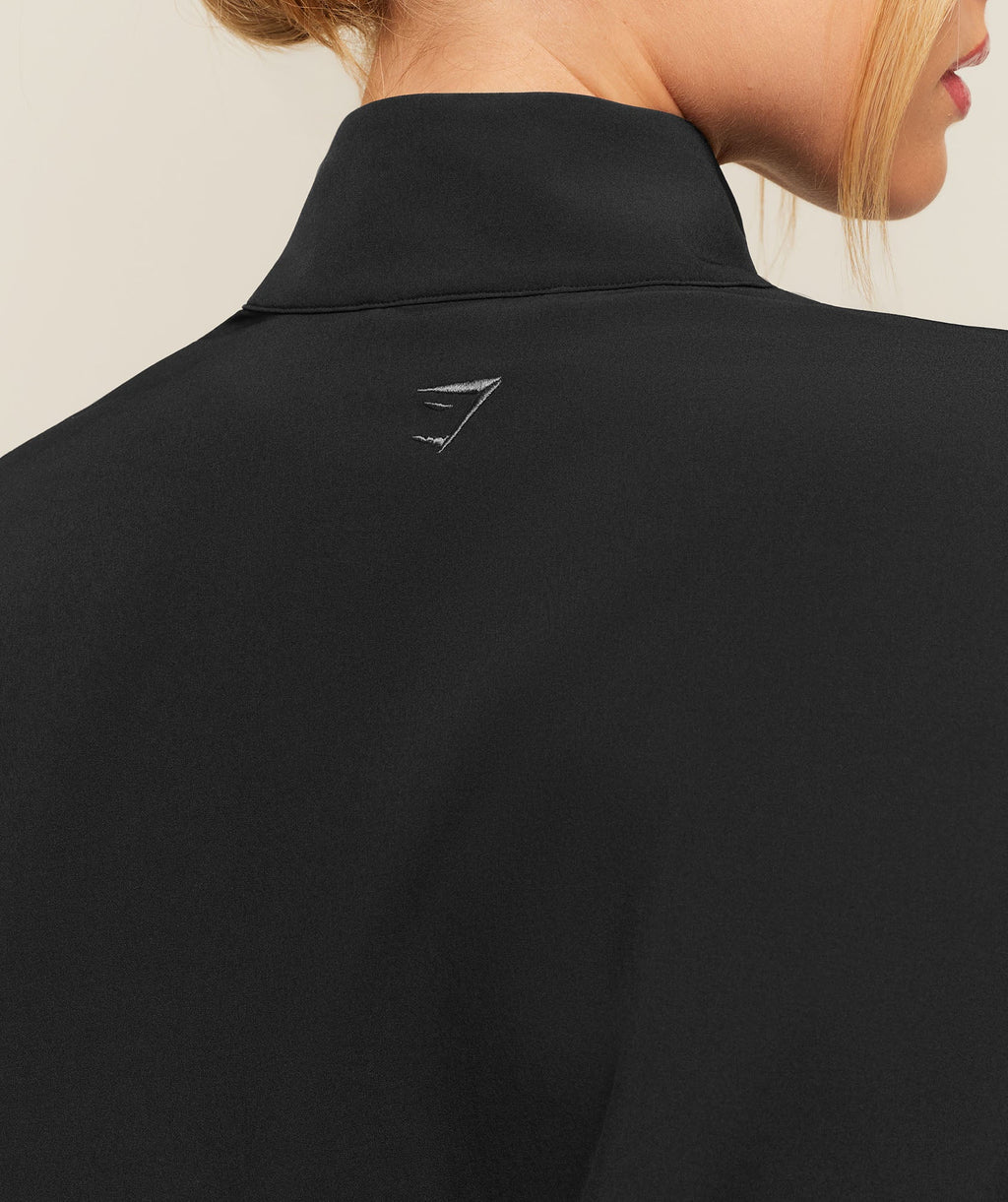 College Crest Graphic Track Jacket - Black — imagem 4