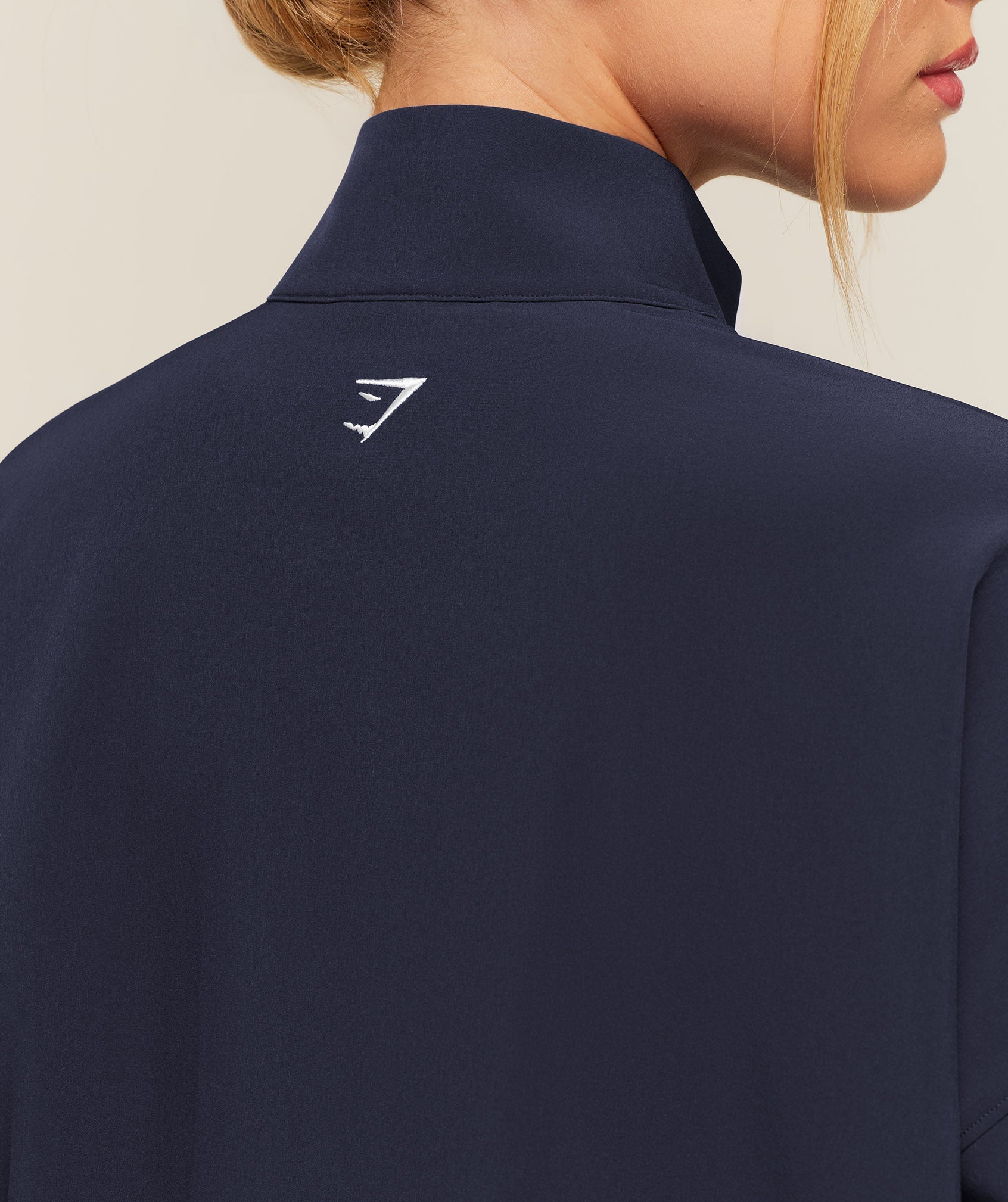 College Crest Graphic Track Jacket - Heavy Blue — imagem 6