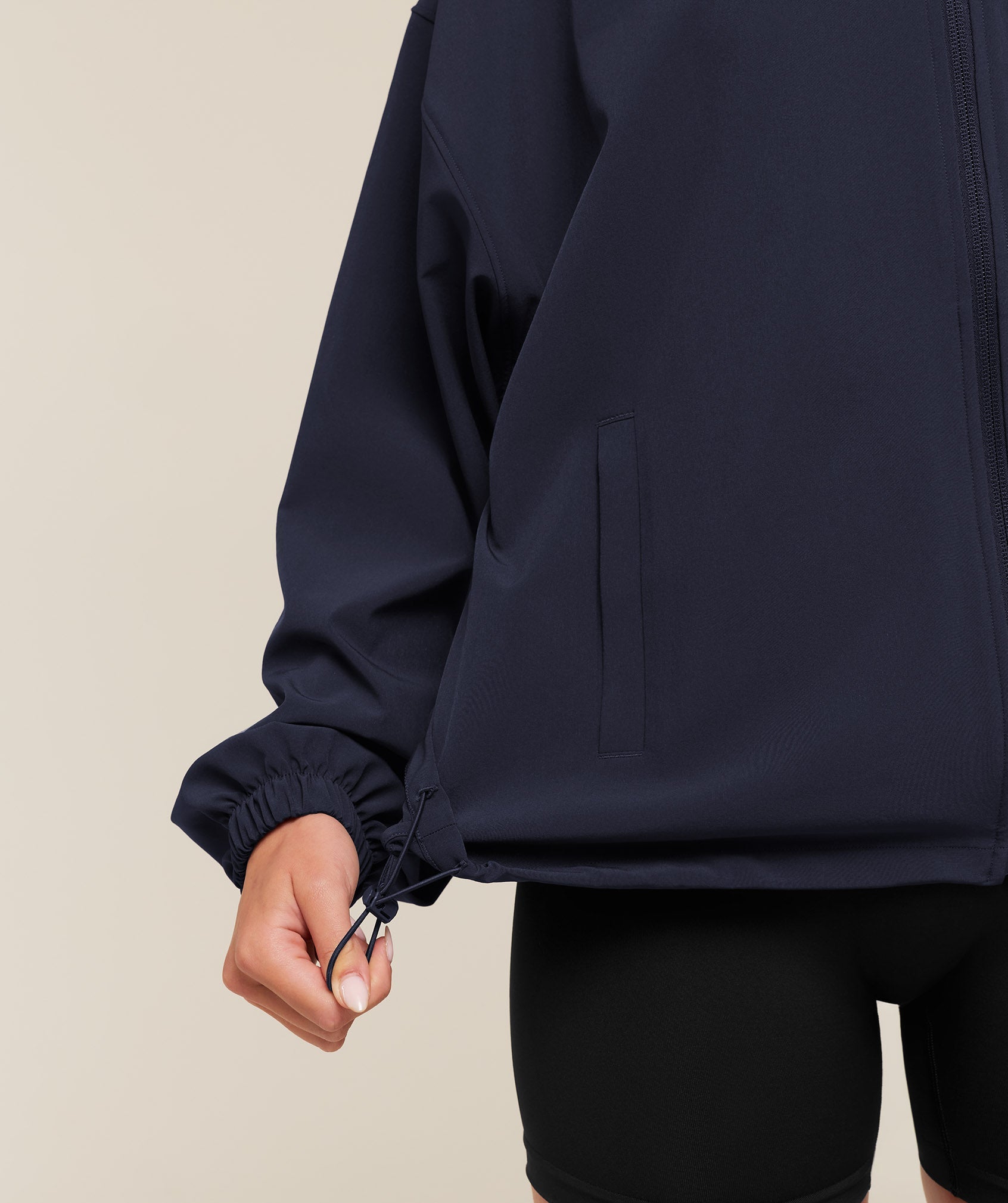 College Crest Graphic Track Jacket - Heavy Blue — imagem 5