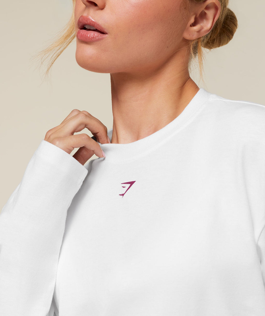 For The Ones Who Show Up Graphic Long Sleeve Top - White — imagem 6
