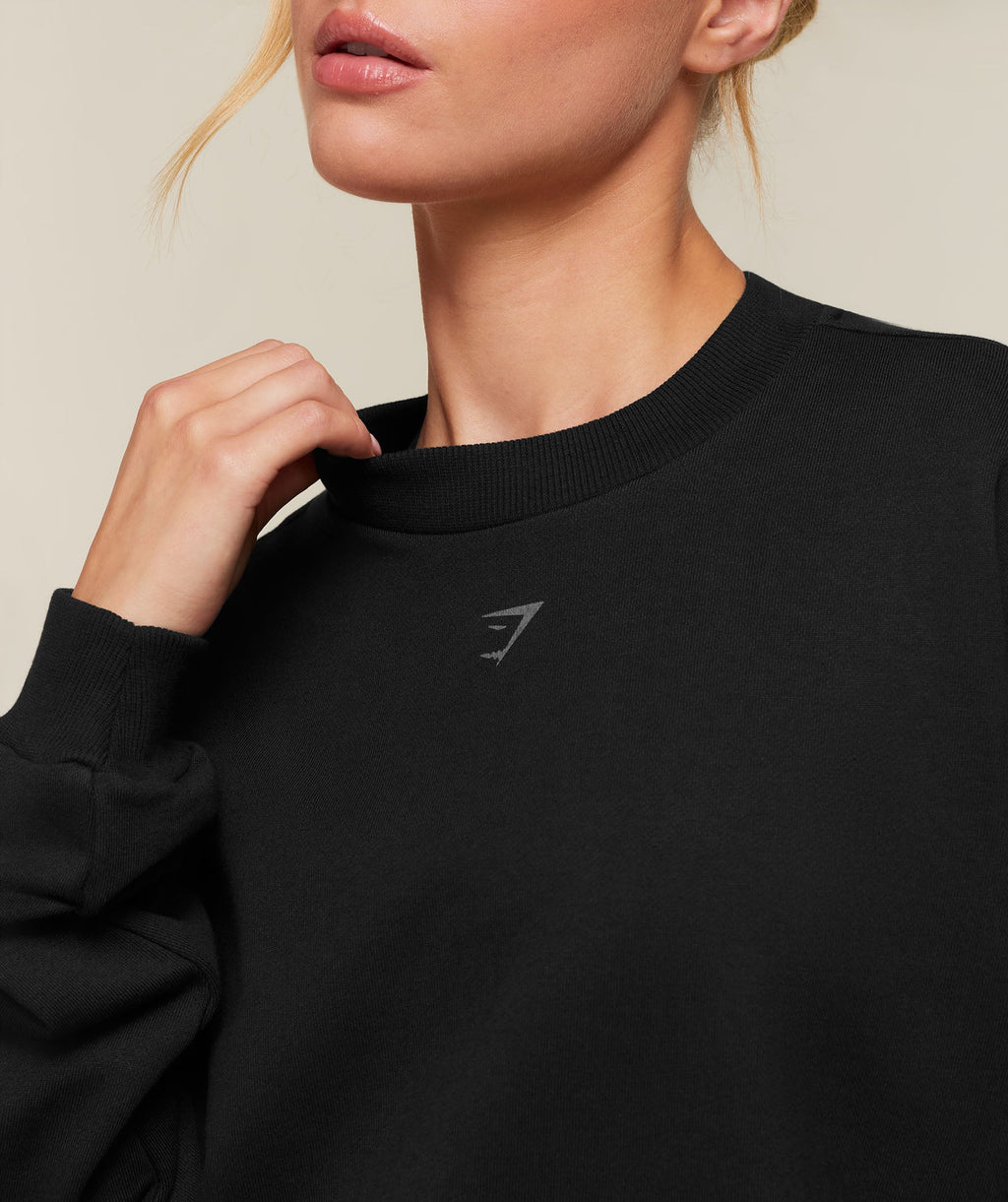 For The Ones Who Show Up Graphic Sweatshirt - Black — imagem 6