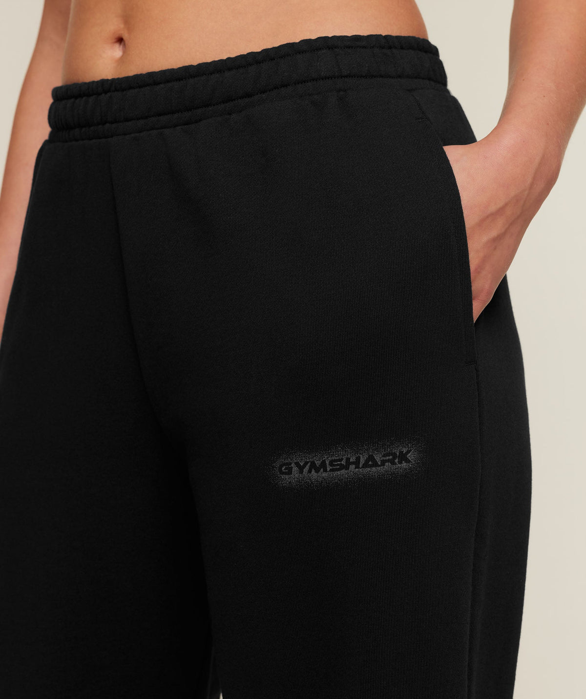 For the Ones Who Show Up Graphic Joggers - Black — imagem 6