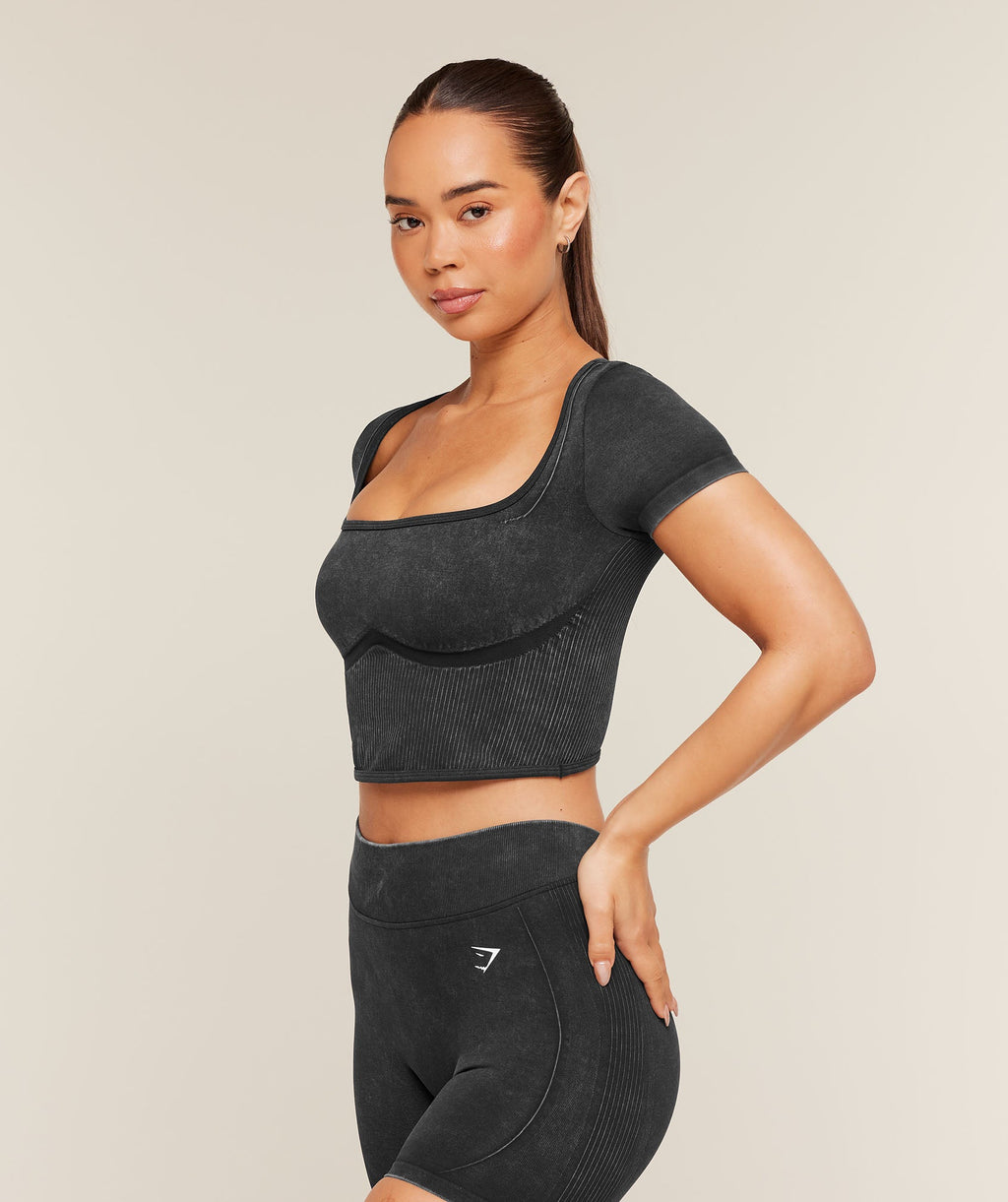 Gymshark x Bratz Crop Top - Black/Wash — imagem 4