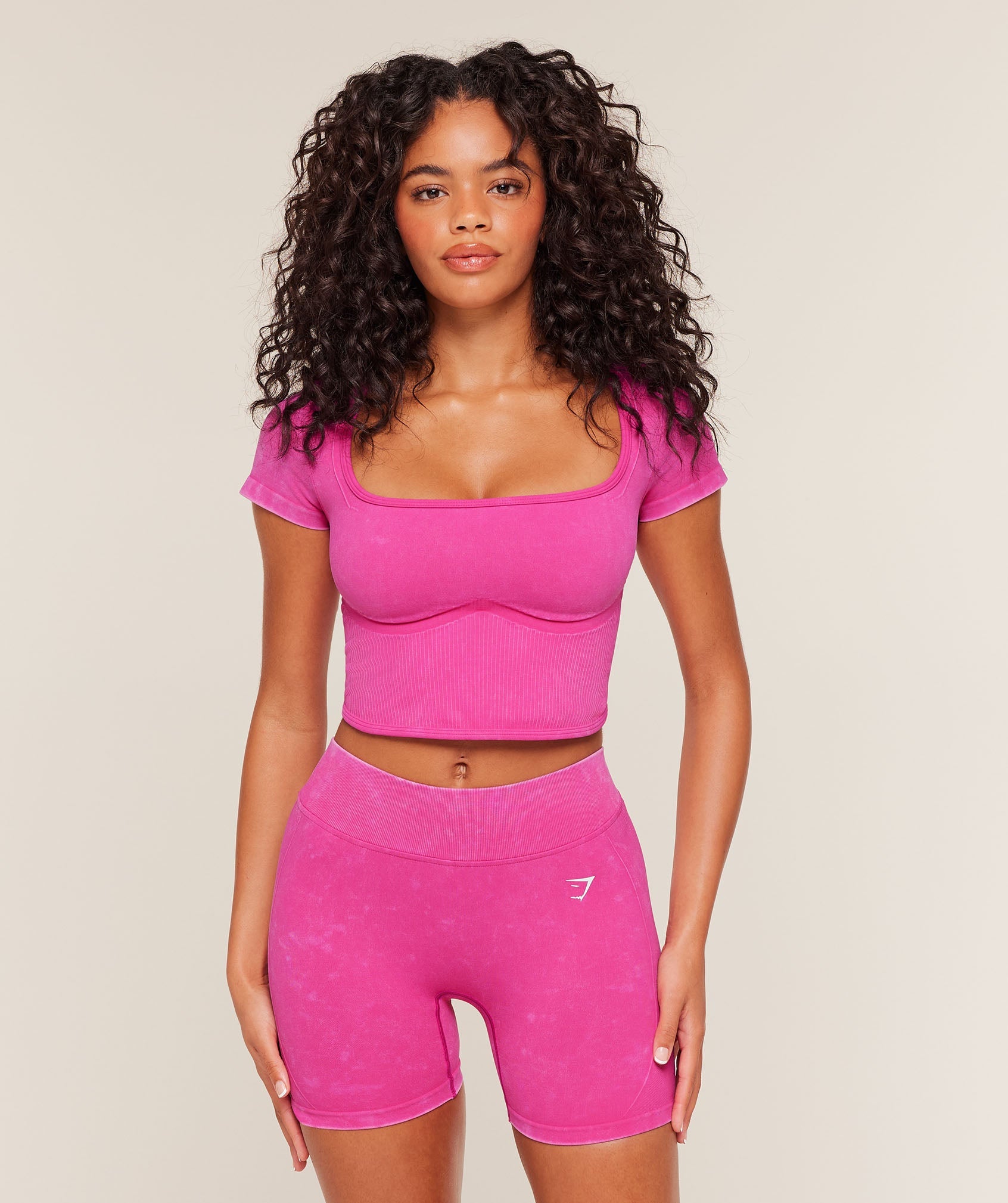 Gymshark x Bratz Crop Top - Super-Set Pink/Wash — imagem 1
