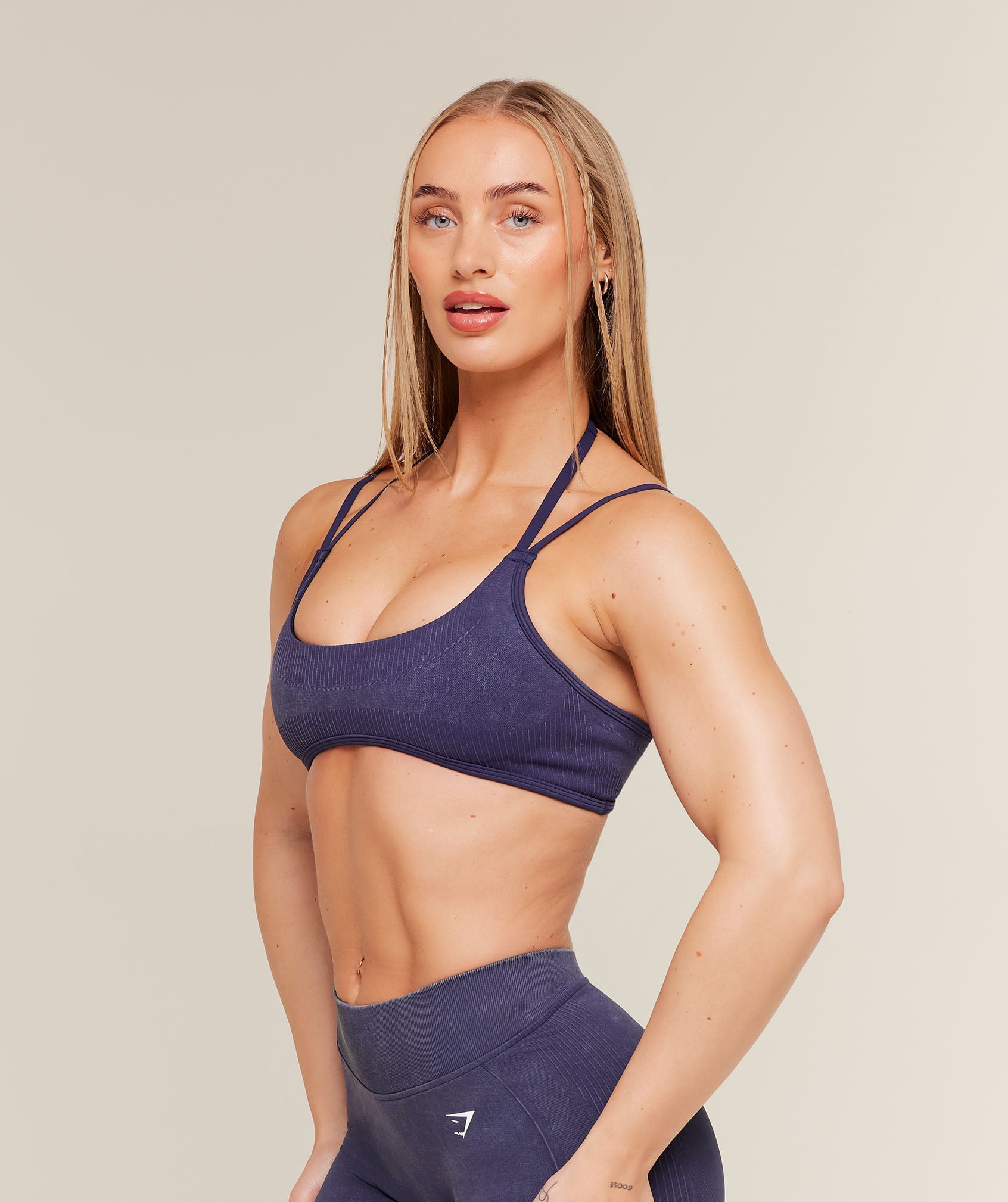 Gymshark x Bratz Light Support Sports Bra - Indigo Purple/Wash — imagem 4