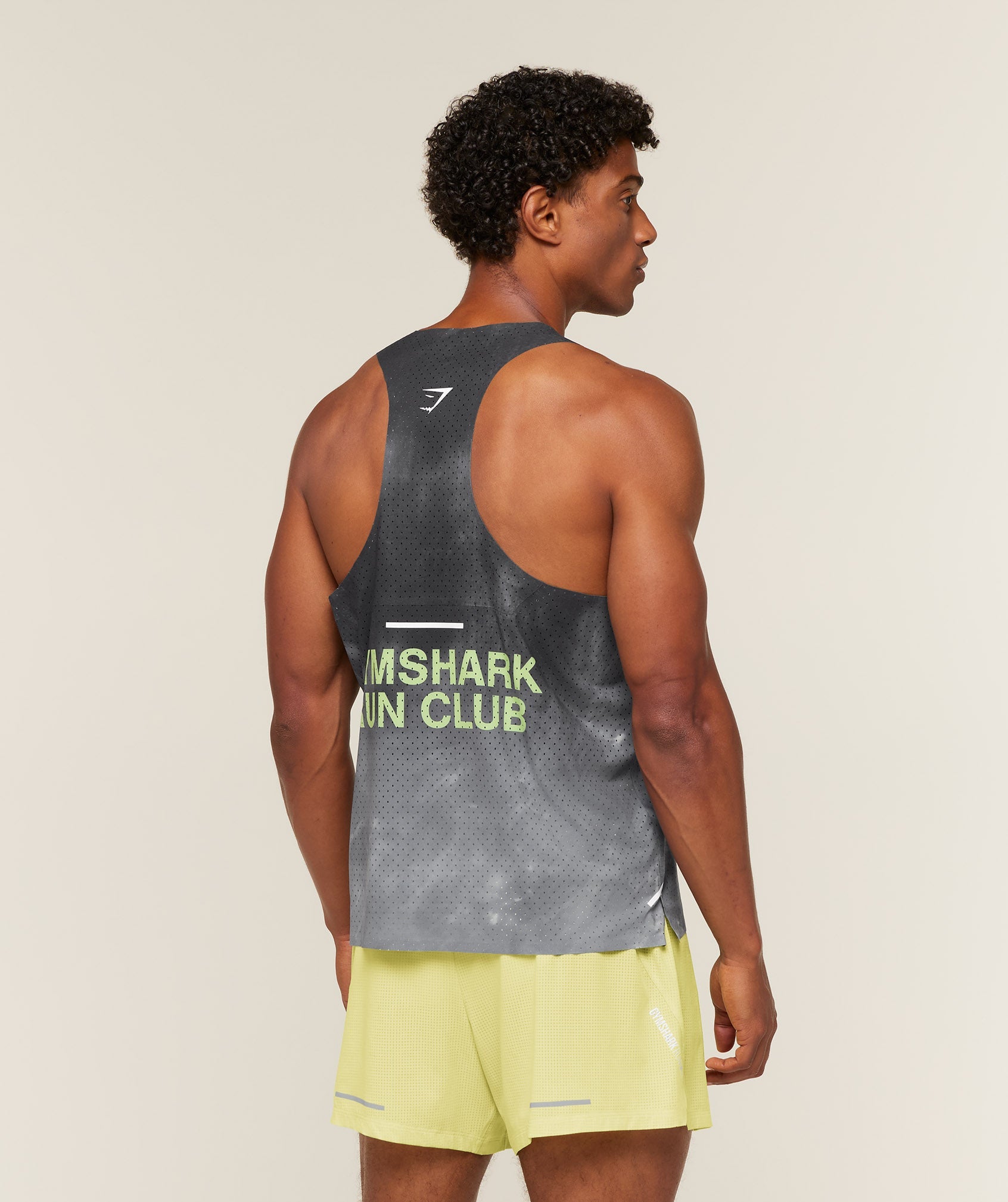Gymshark x Frazetta x Run Club Tank - Black — imagem 2