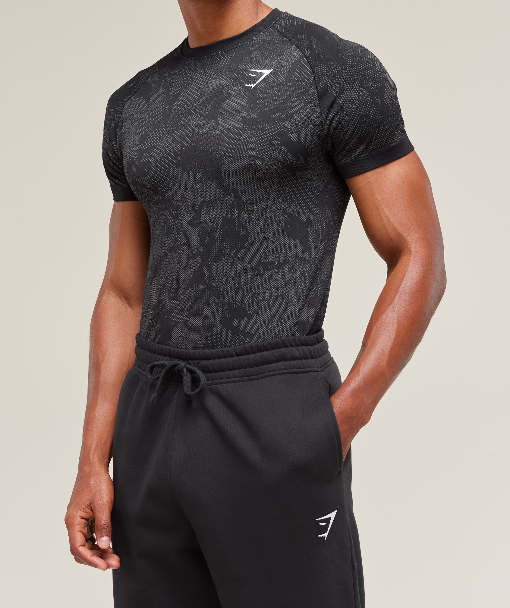 Geo Seamless T-Shirt - Black/Charcoal Grey — imagem 3