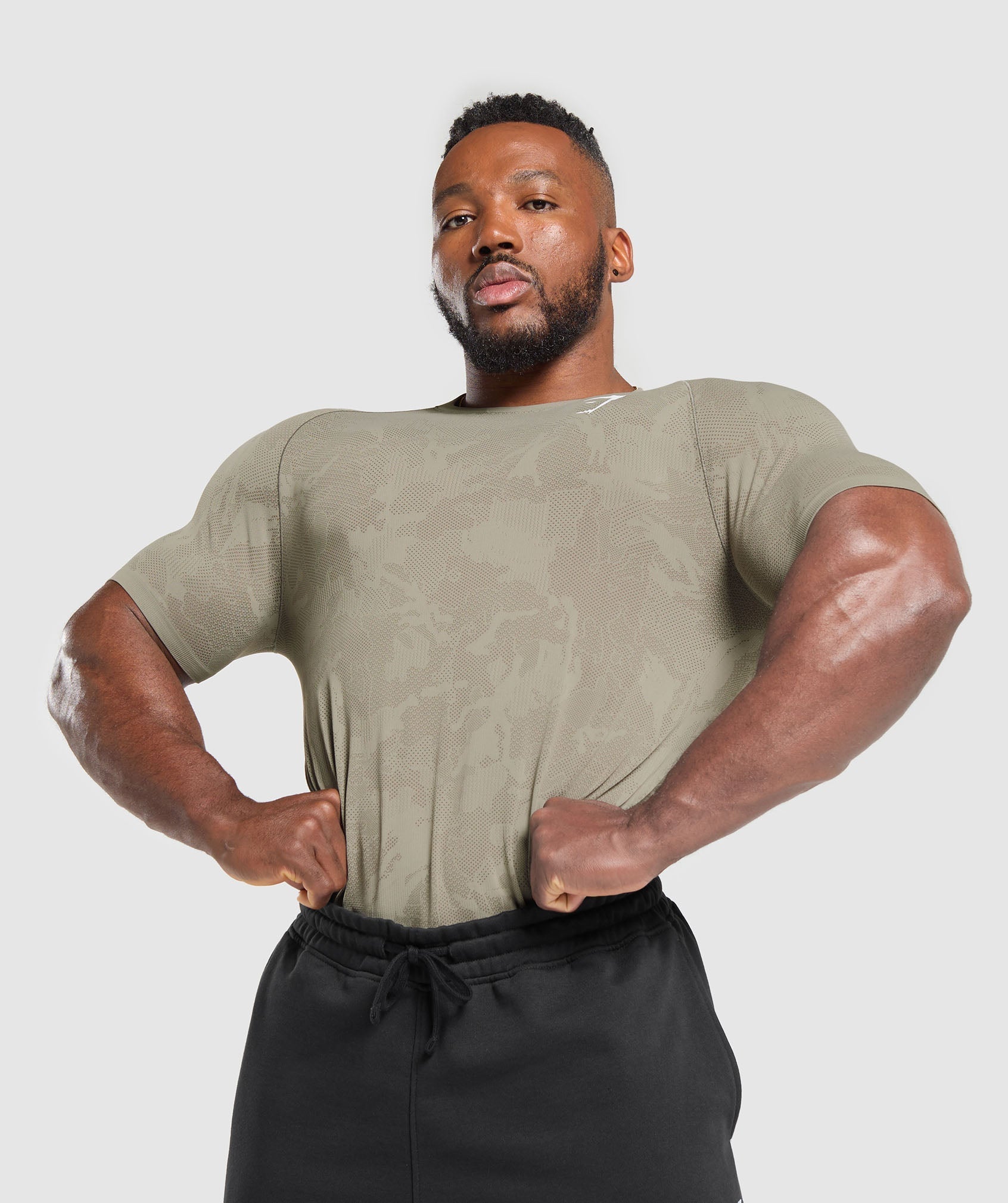 Geo Seamless T-Shirt - Linen Brown/Camo Brown — imagem 5