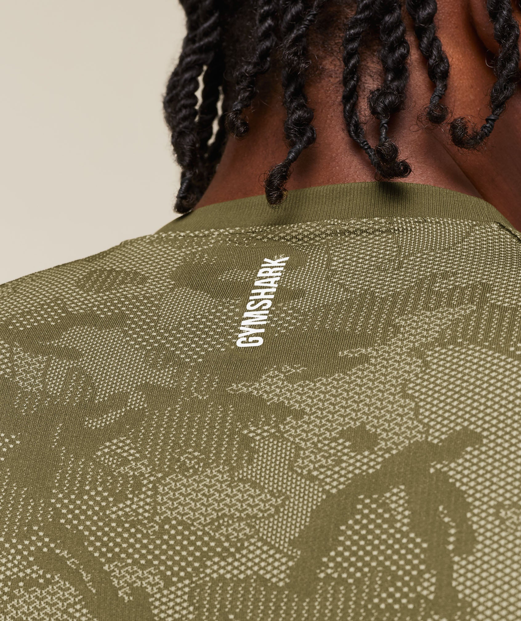 Geo Seamless T-Shirt - Canvas Green/Chalk Beige — imagem 5