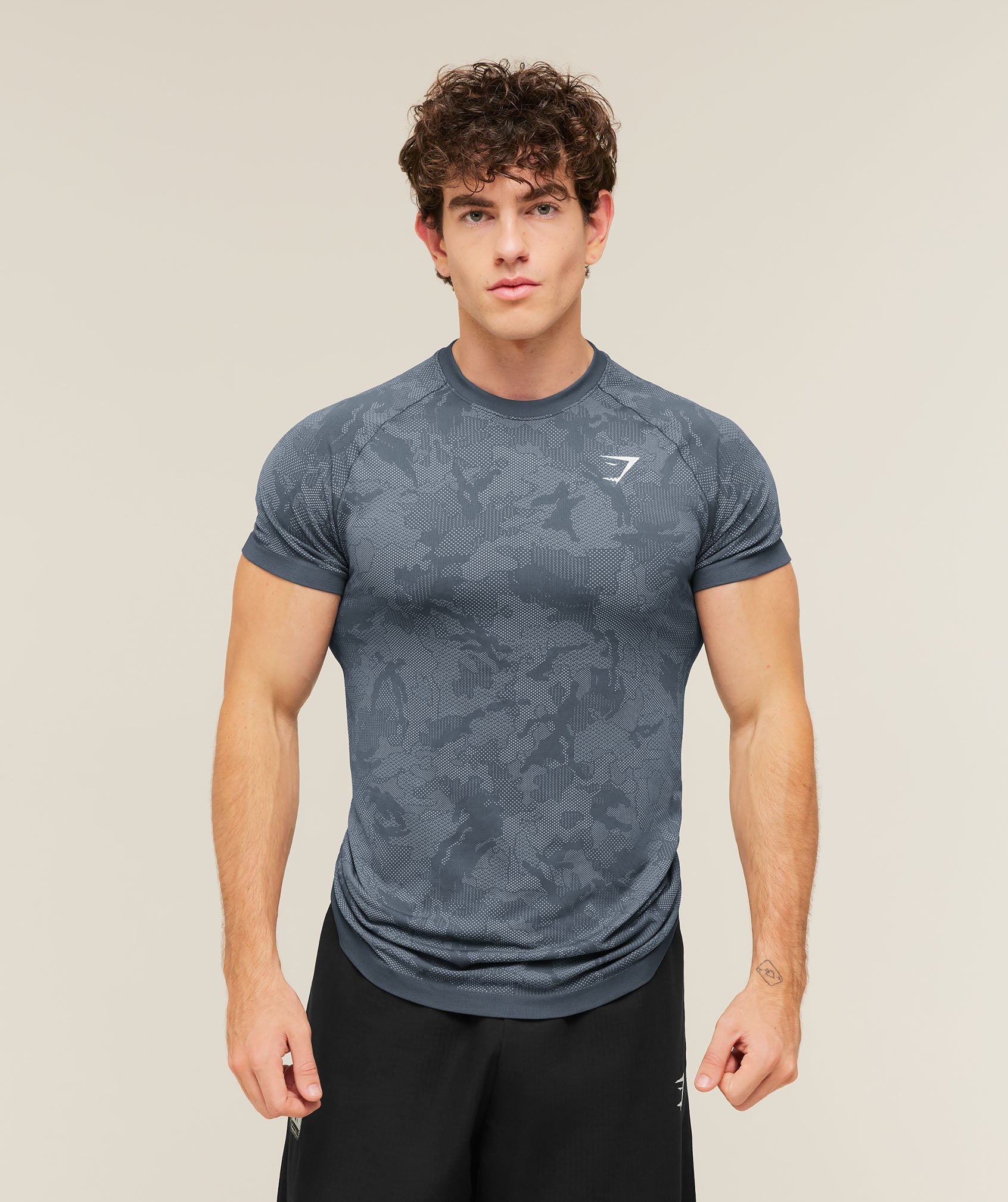 Geo Seamless T-Shirt - Shadow Blue/Tranquil Blue — imagem 1