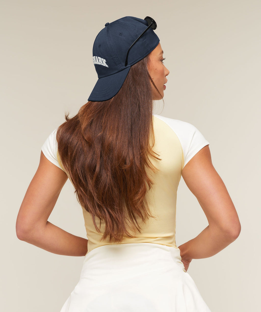 Gymshark Essentials Cap - Heavy Blue/Soft White — imagem 3