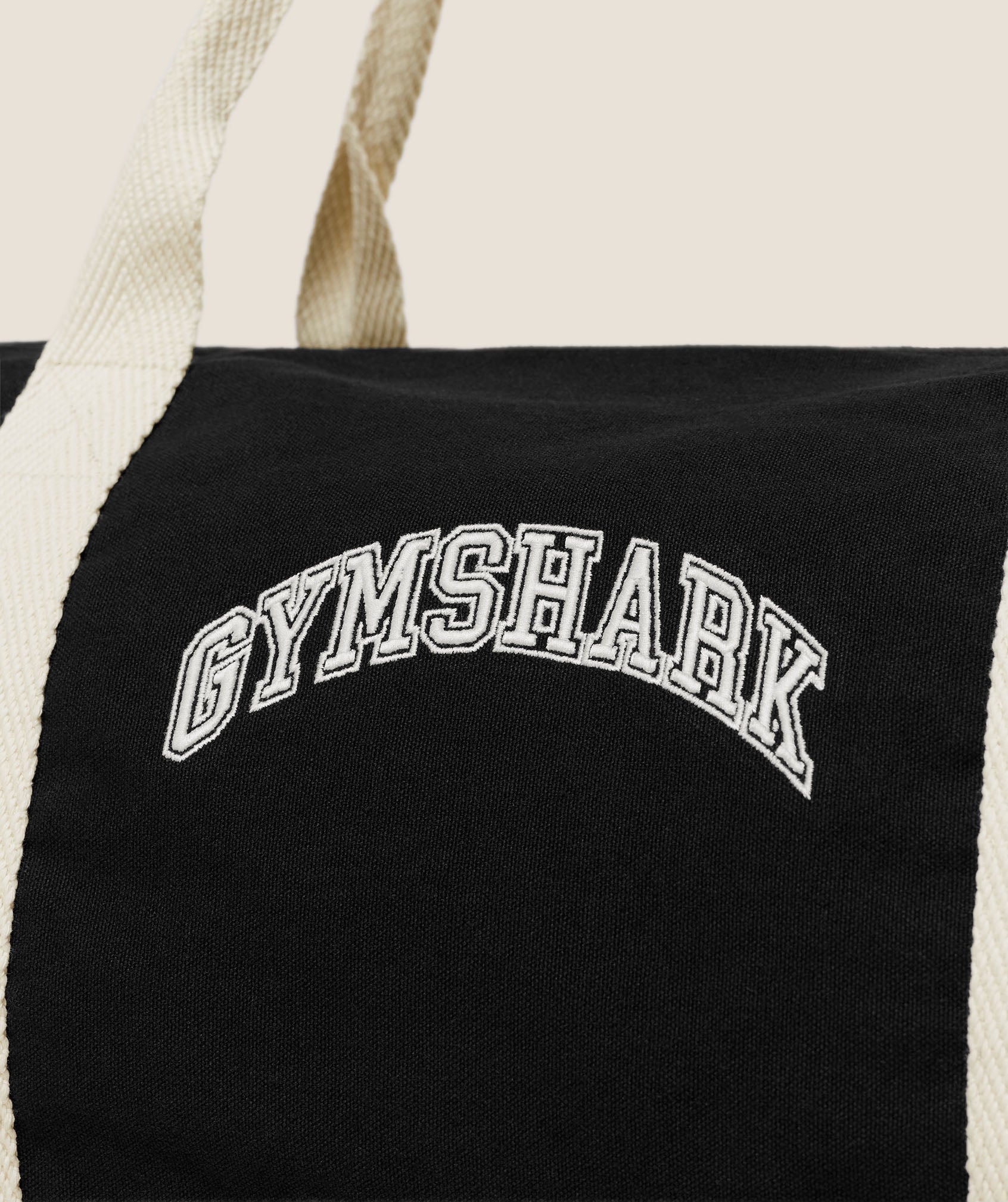 Gymshark Essentials Duffle Bag - Black — imagem 3