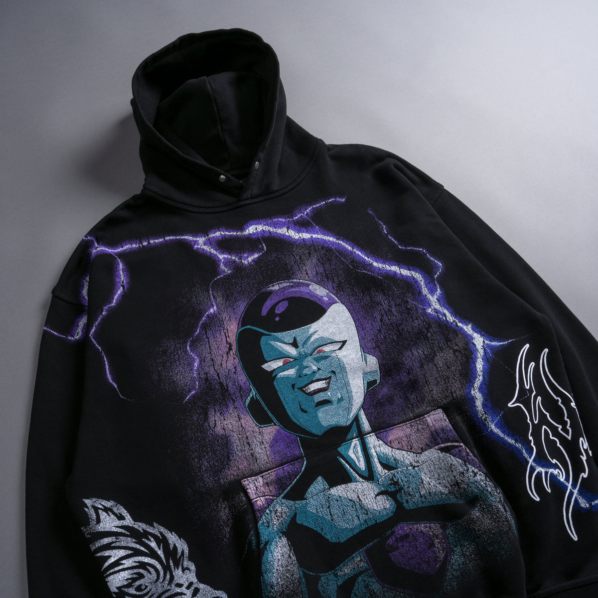 Frieza Energy "Pierce" Hoodie in Black — imagem 8