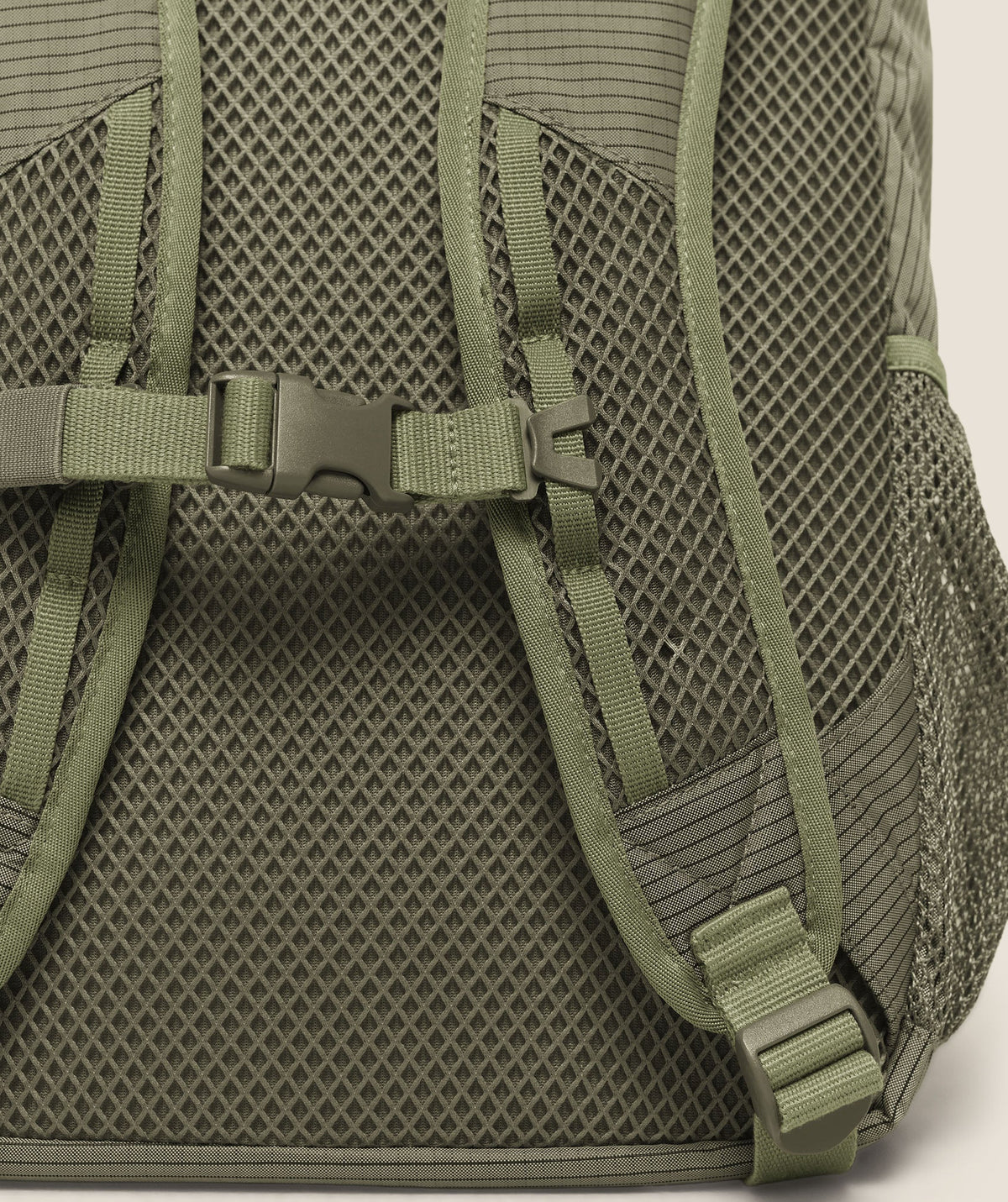 Hybrid Backpack - Grounded Green — imagem 4