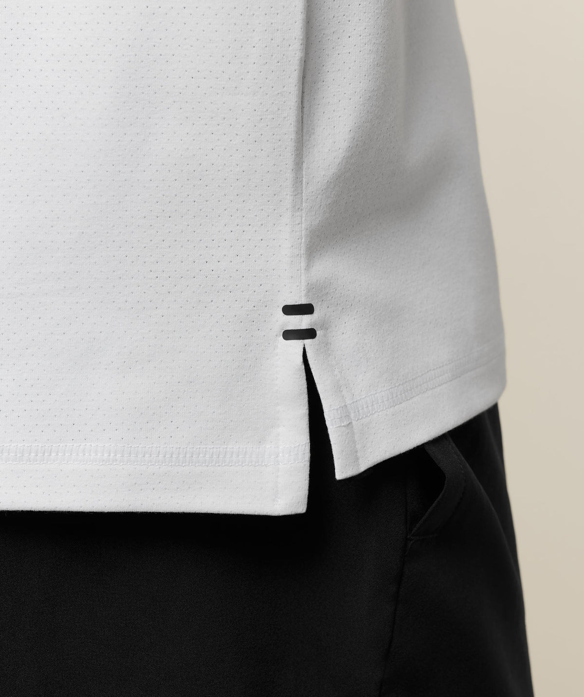 Hybrid T-Shirt - White — imagem 8