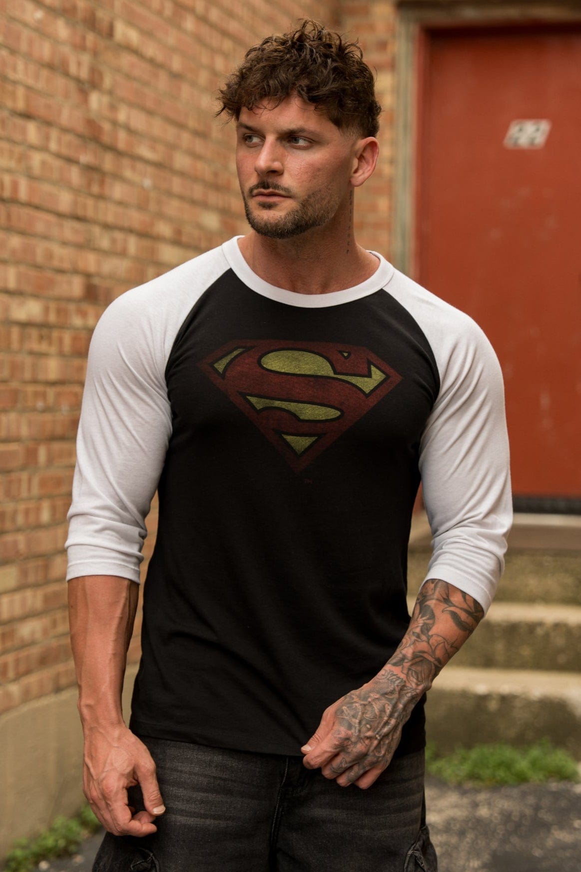 8072 - Superman 3/4 Raglan Shirts — imagem 1