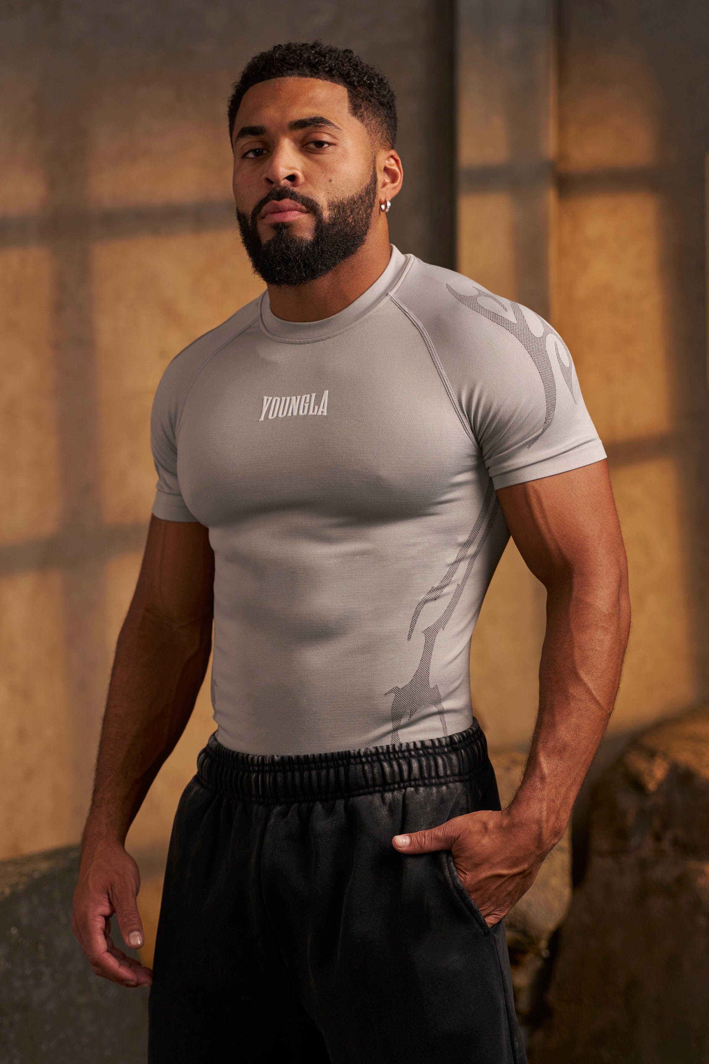 4067 - Gothic Compression Tees — imagem 3