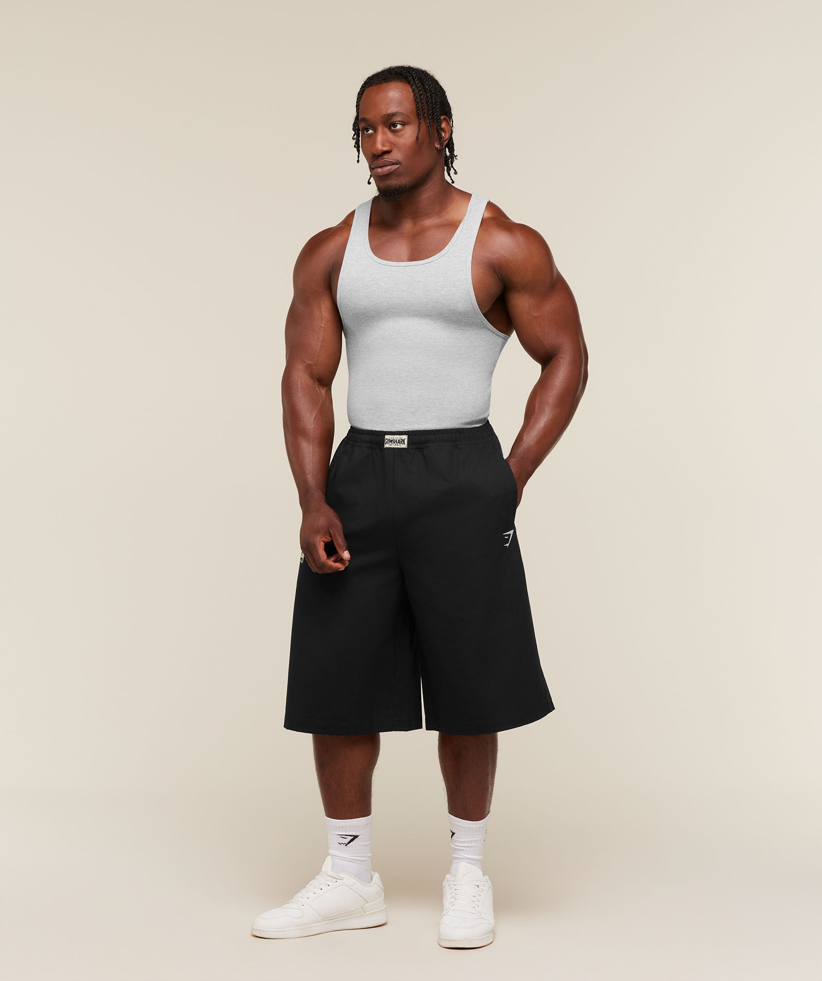 Longline Pumper Shorts - Black — imagem 6
