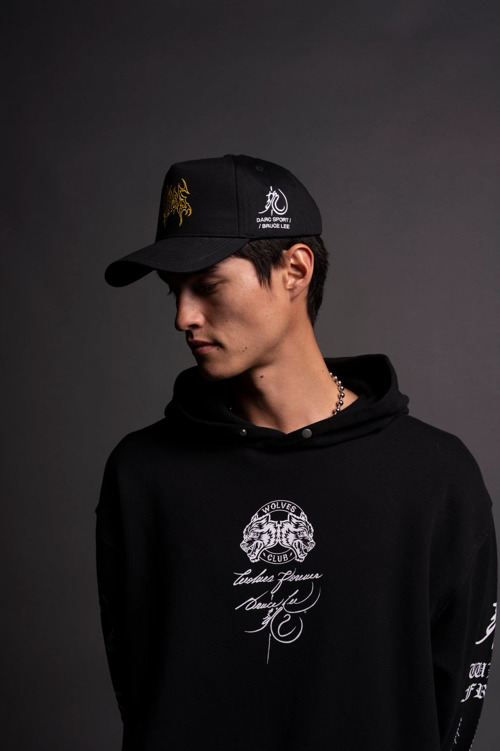 Don't Think, Feel! 5 Panel Hat in Black — imagem 6