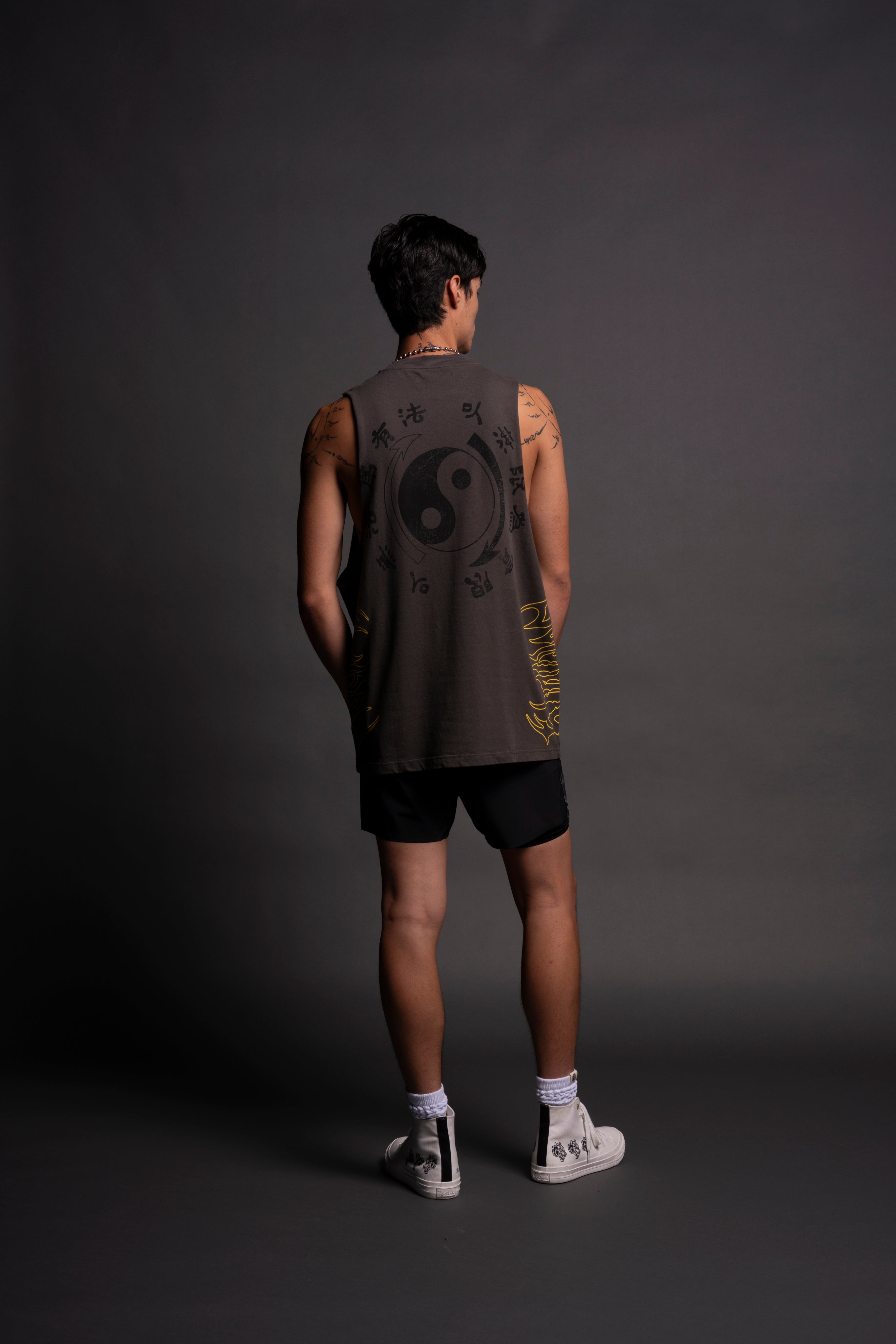 Don't Think, Feel! "Tommy" Muscle Tee in Wolf Gray — imagem 5