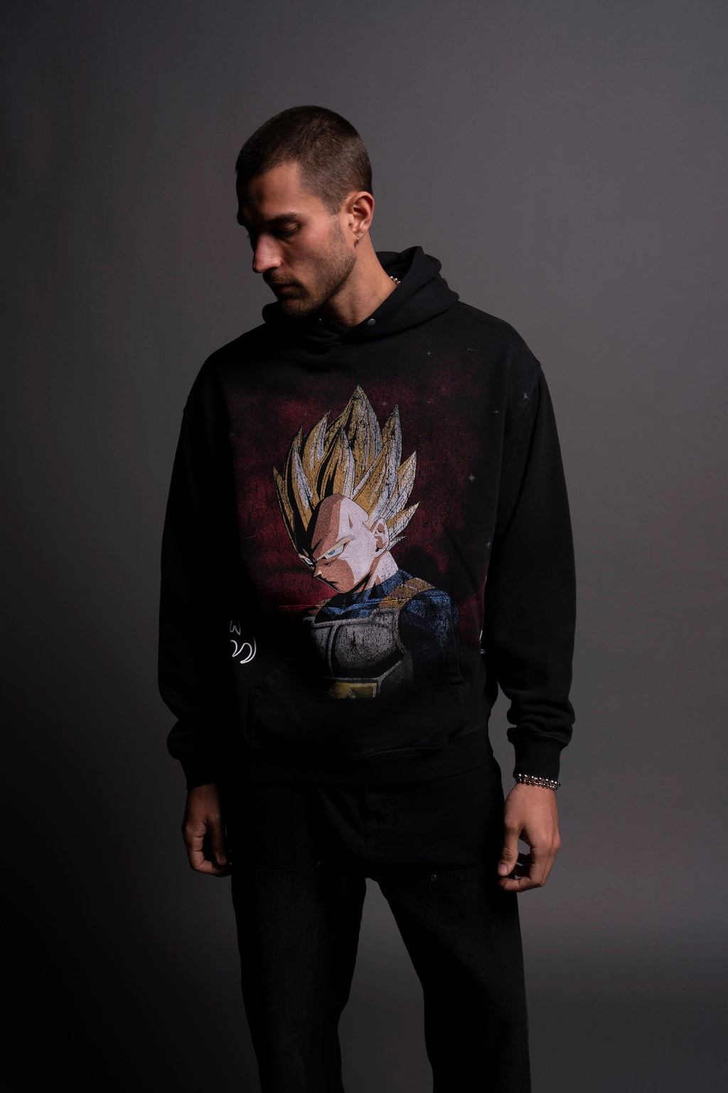 Vegeta Energy "Pierce" Hoodie in Black — imagem 4