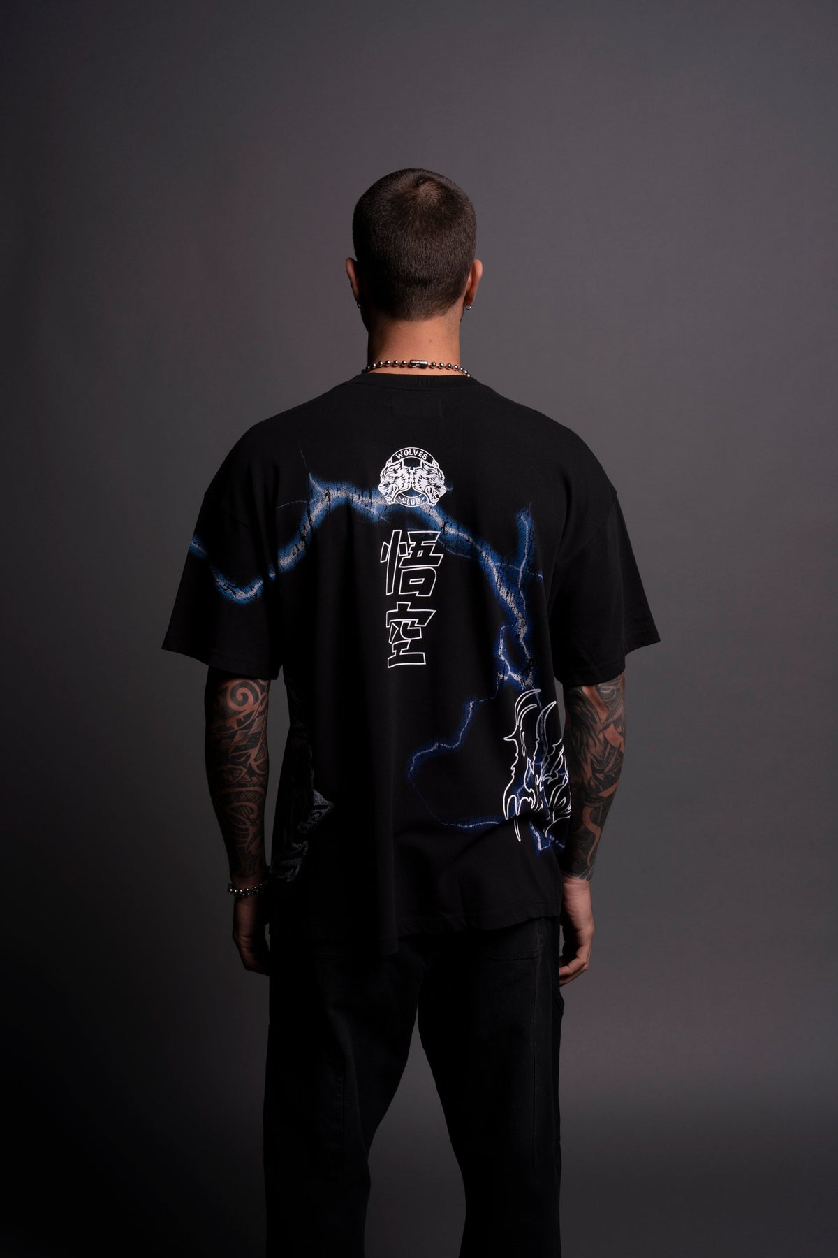 Goku Energy "Premium" Oversized Tee in Black — imagem 5