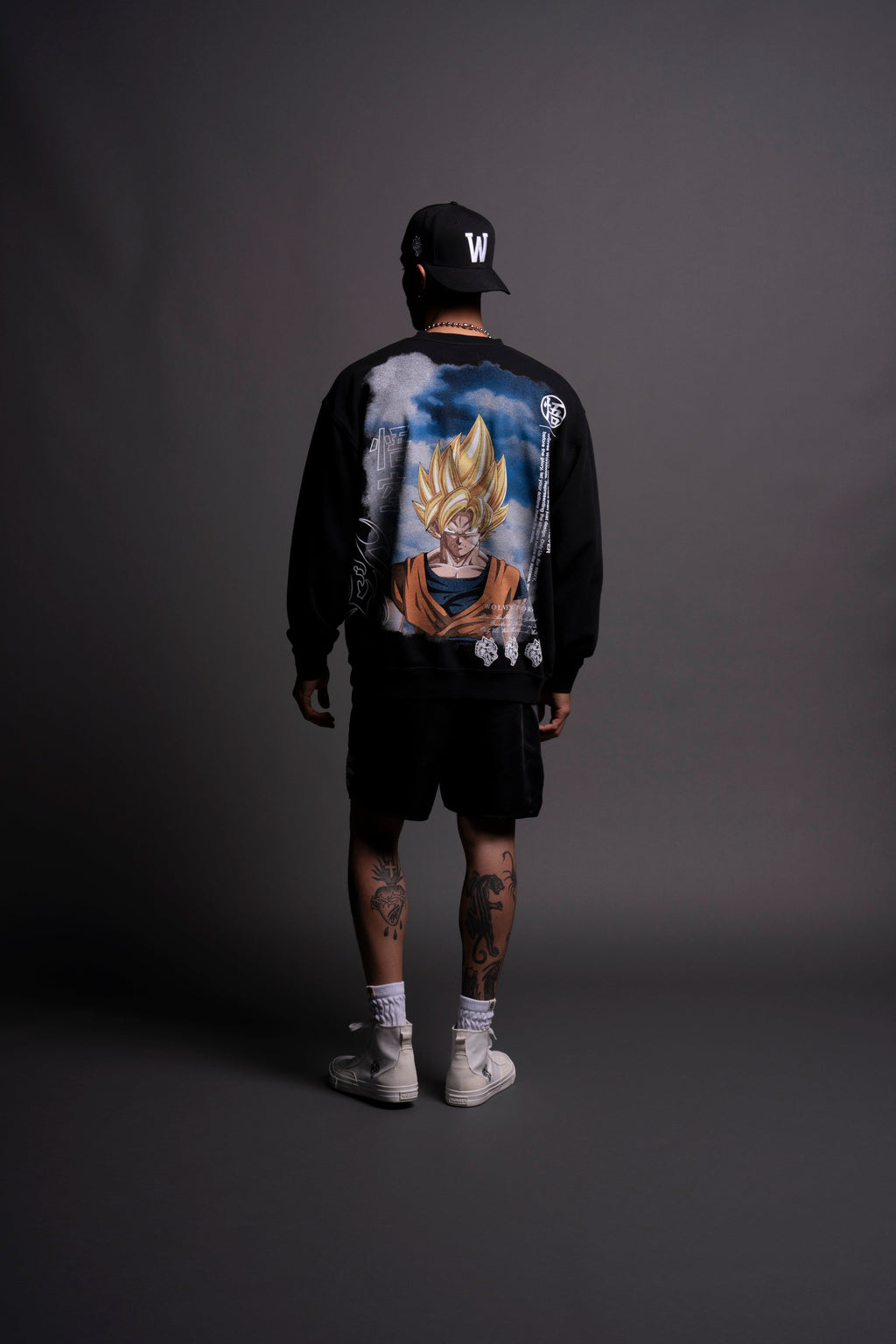 Goku London Crewneck in Black — imagem 5