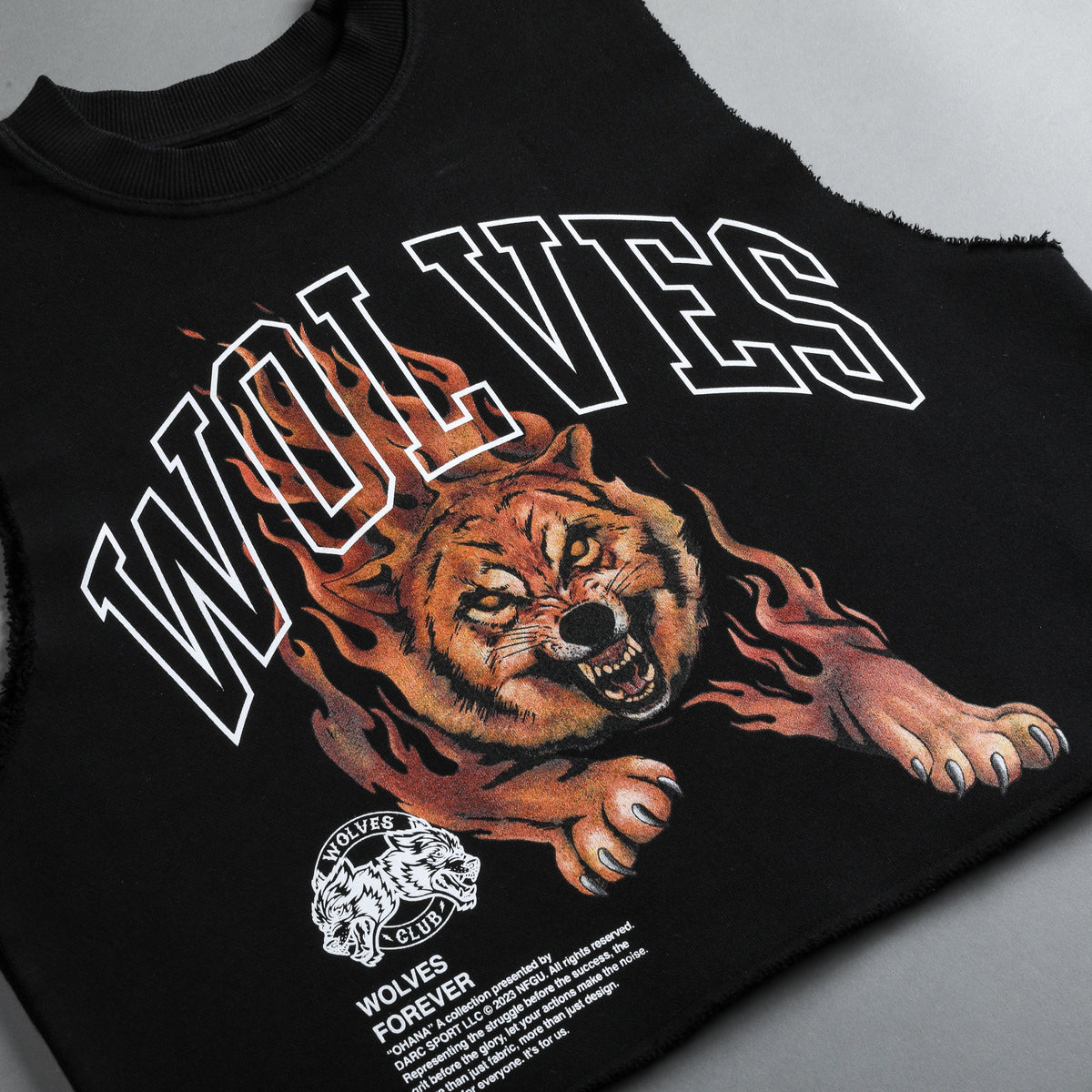 Blaze Muscle "Vintage London" (Cropped) Crewneck in Black - imagem 7