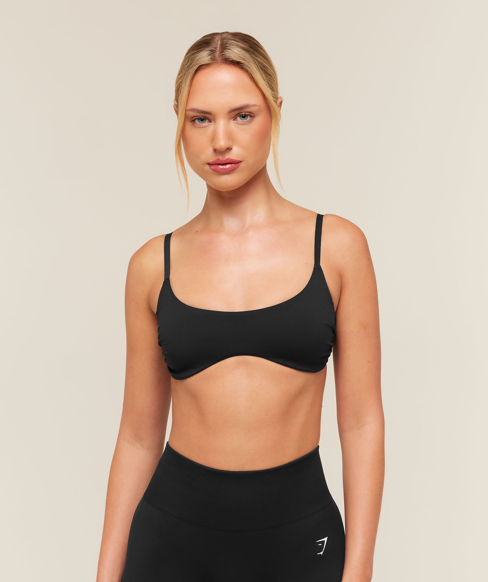 Flutter Micro Sports Bra - Black — imagem 1